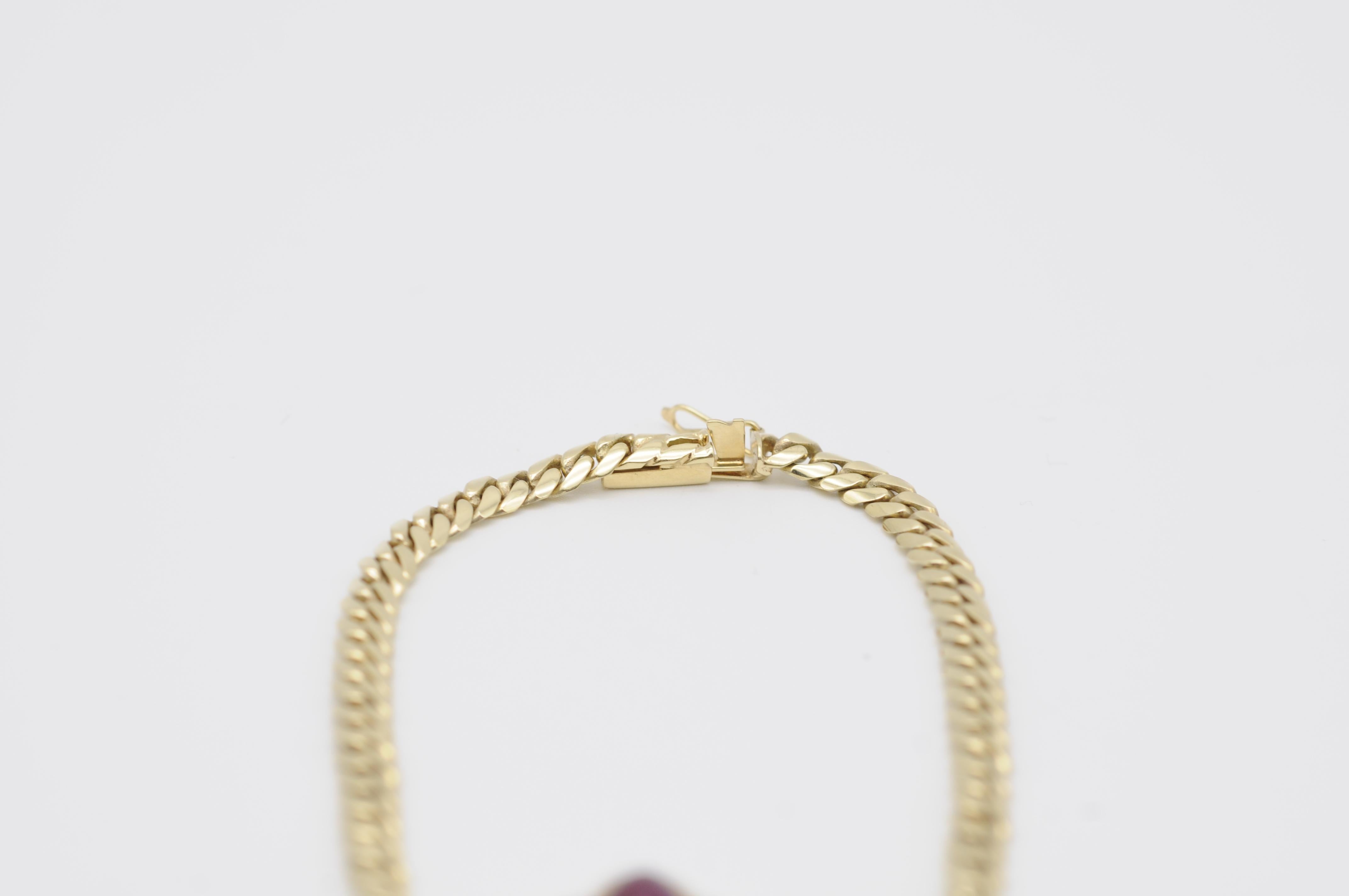 Bracelet en or jaune 14 carats avec cabochon rouge et diamants en vente 3