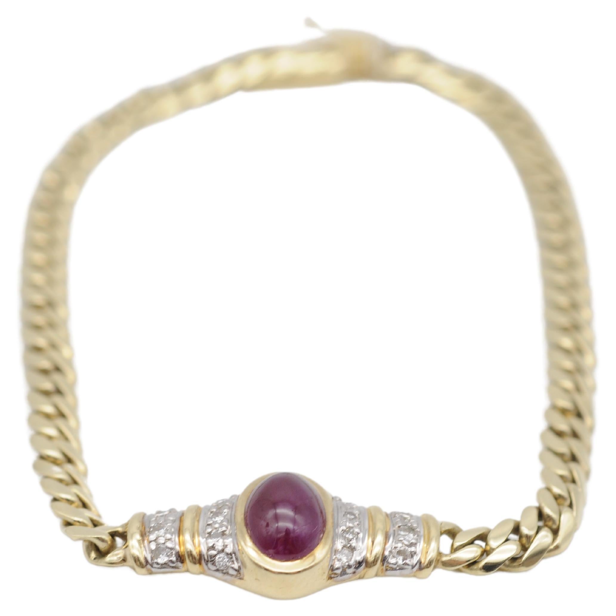 Bracelet en or jaune 14 carats avec cabochon rouge et diamants en vente