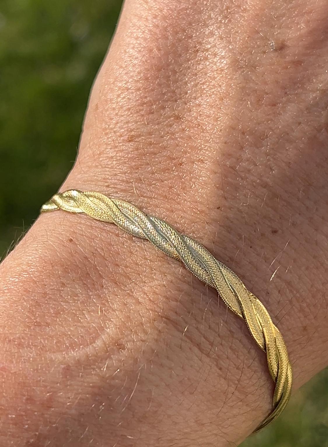 Contemporary 14k Yellow Gold Braided Herringbone 7 inch Bracelet