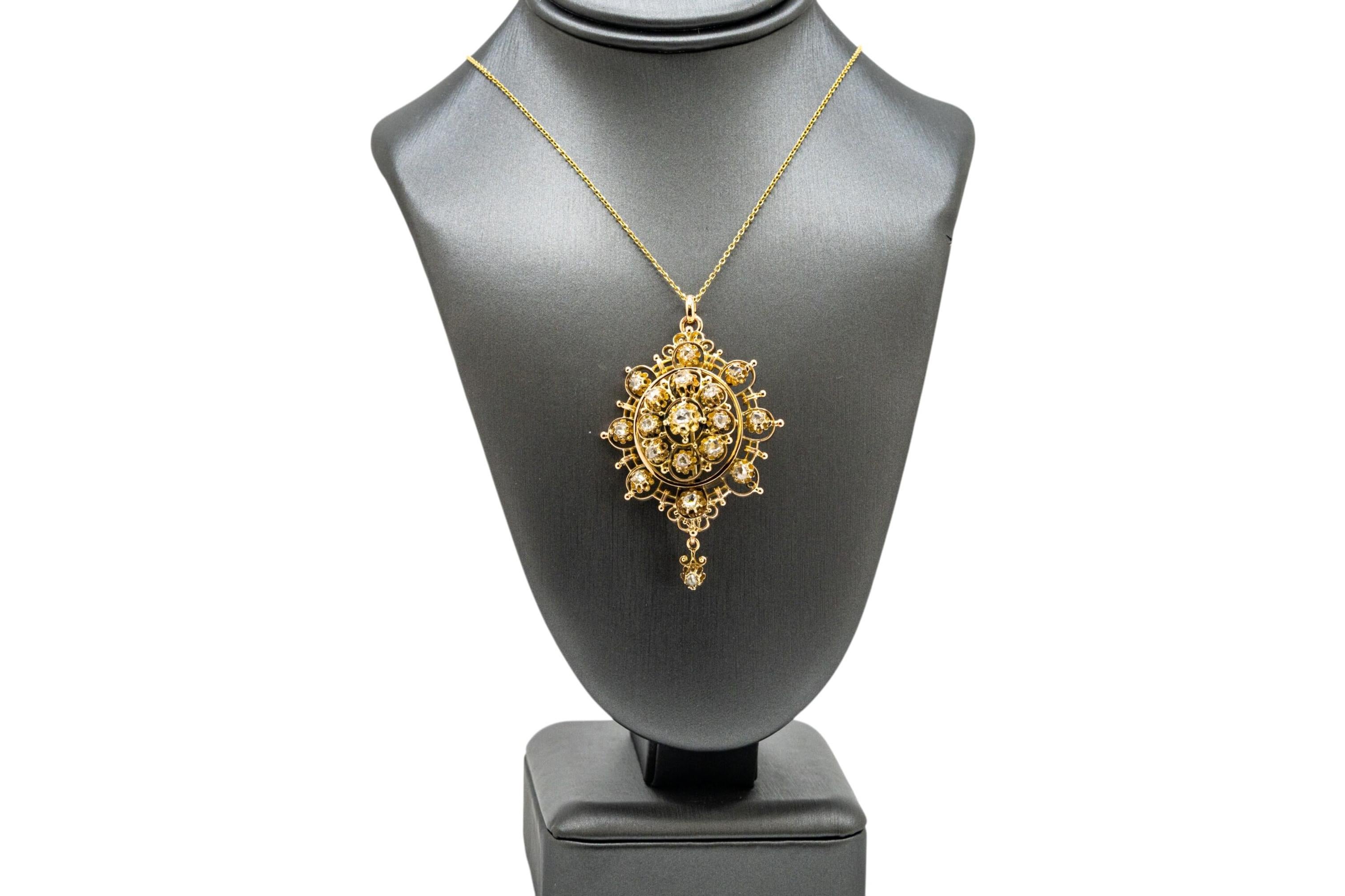 Pendentif broche en or jaune 14k serti de diamants roses mixtes naturels Collier en vente 3