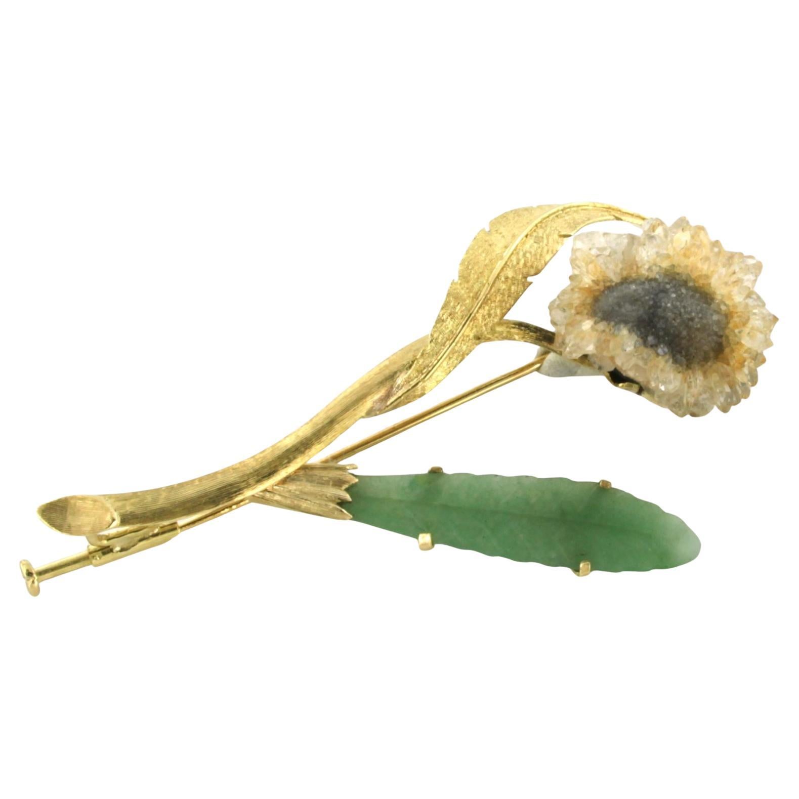 14k yellow gold brooch set with amethyst and chrysophrase