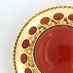 14k yellow gold brooch set with Coral - 5.4 grams