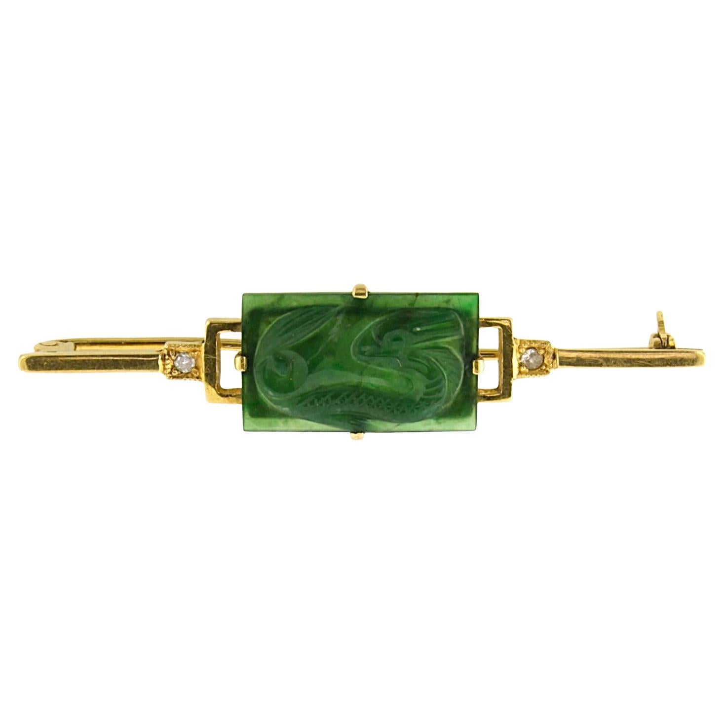 14k yellow gold brooch with a jade and single cut diamonds up to 0.03ct For Sale