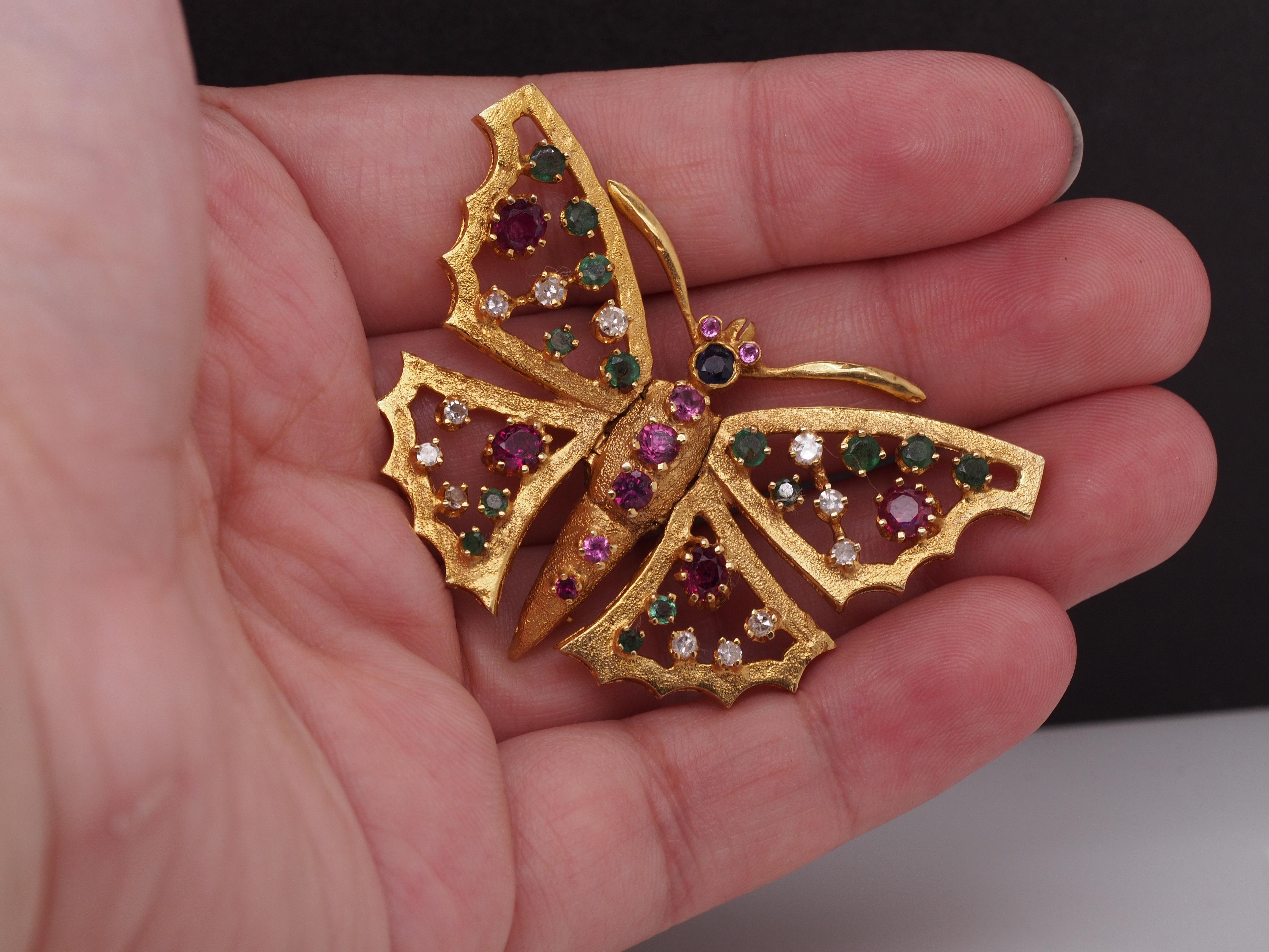 14K Yellow Gold Butterfly Brooch with Hinged Wings and Diamonds, Rubies, Emerald For Sale 4