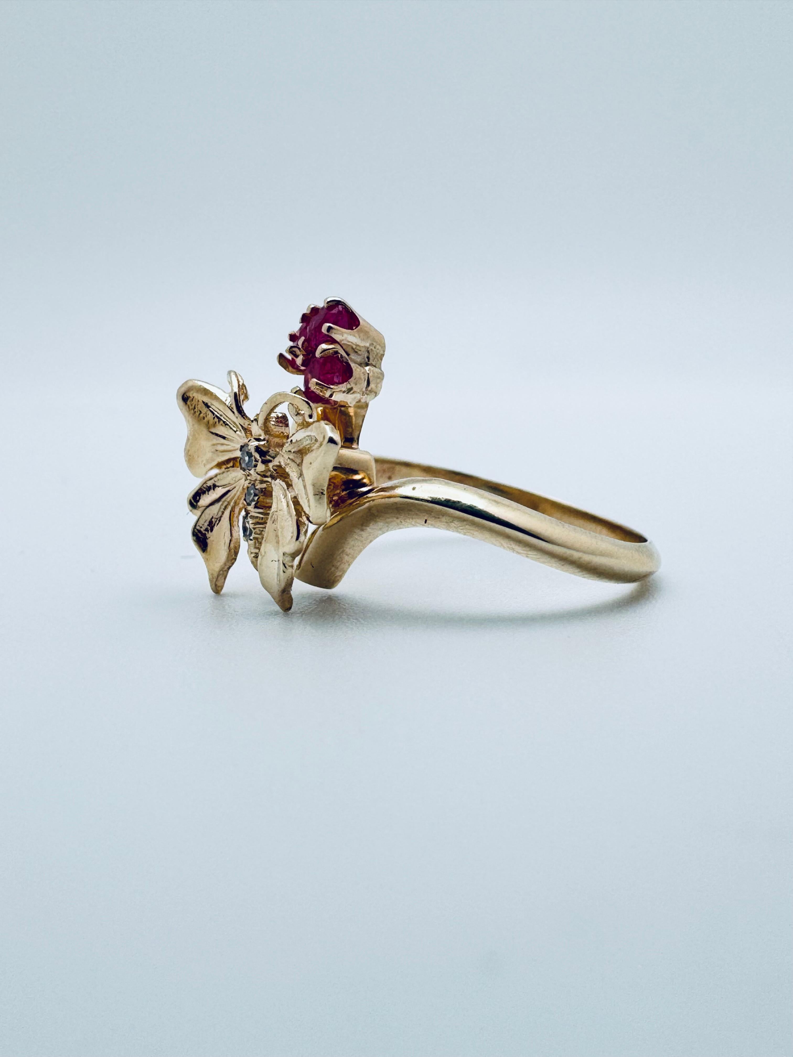 Anello Cuore a farfalla in oro giallo 14K con rubini e diamanti in vendita 3