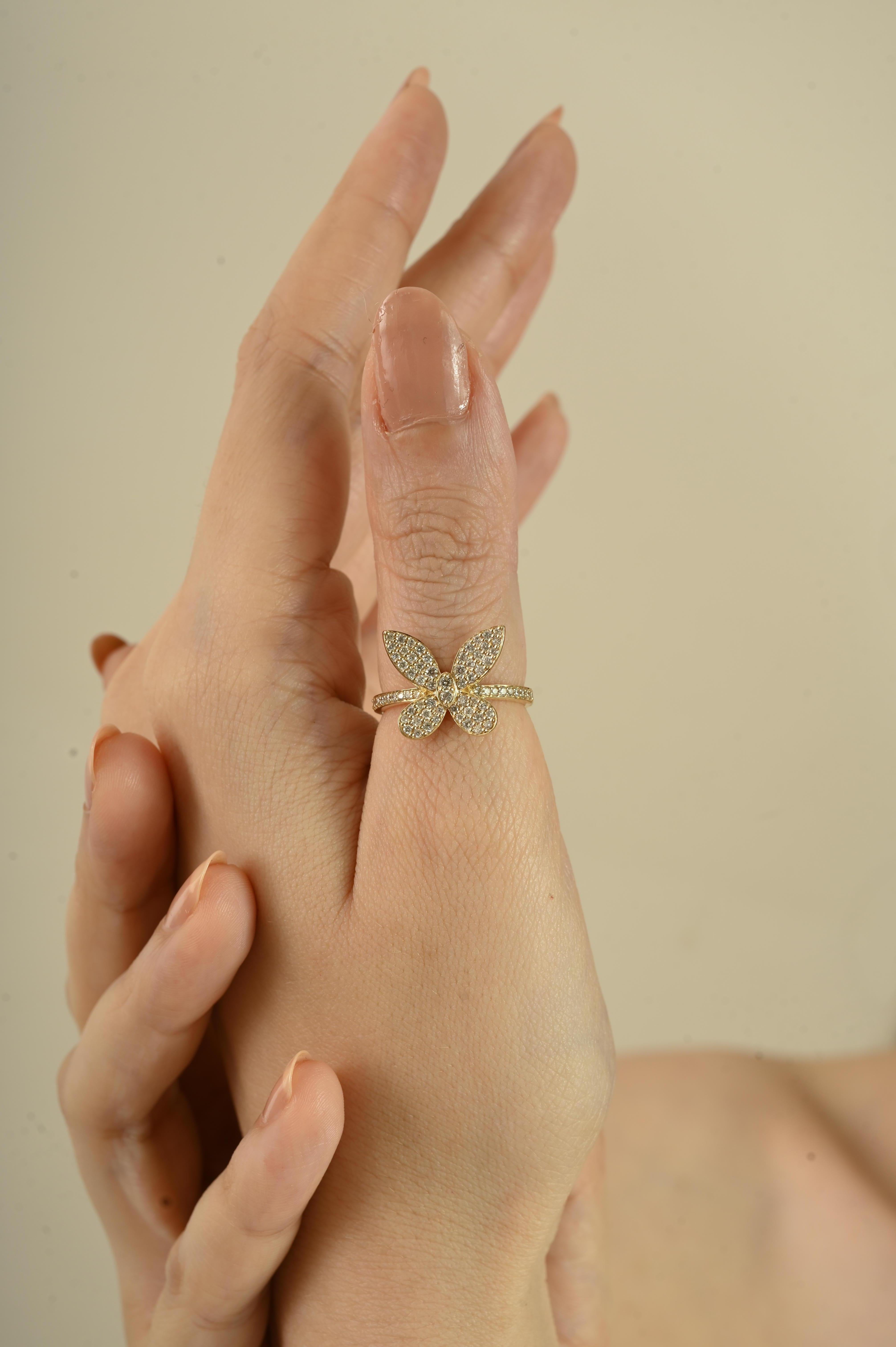 En vente :  Bague papillon en or jaune 14K avec diamants ronds en sertissage pavé pour femmes 6