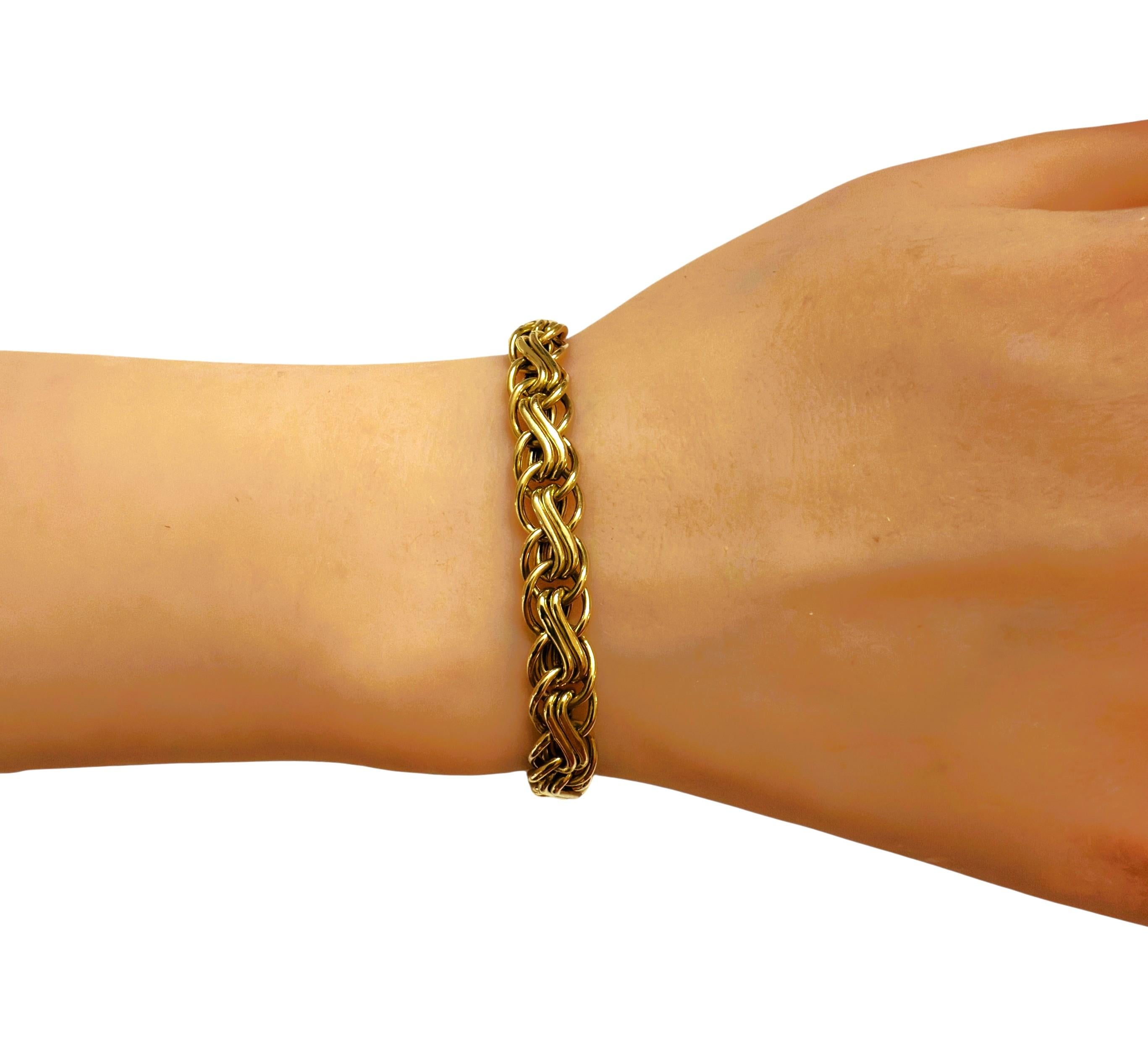 Bracelet de chaîne byzantine en or jaune 14K 7.46 grammes 7.25 Inches - Italie en vente 3