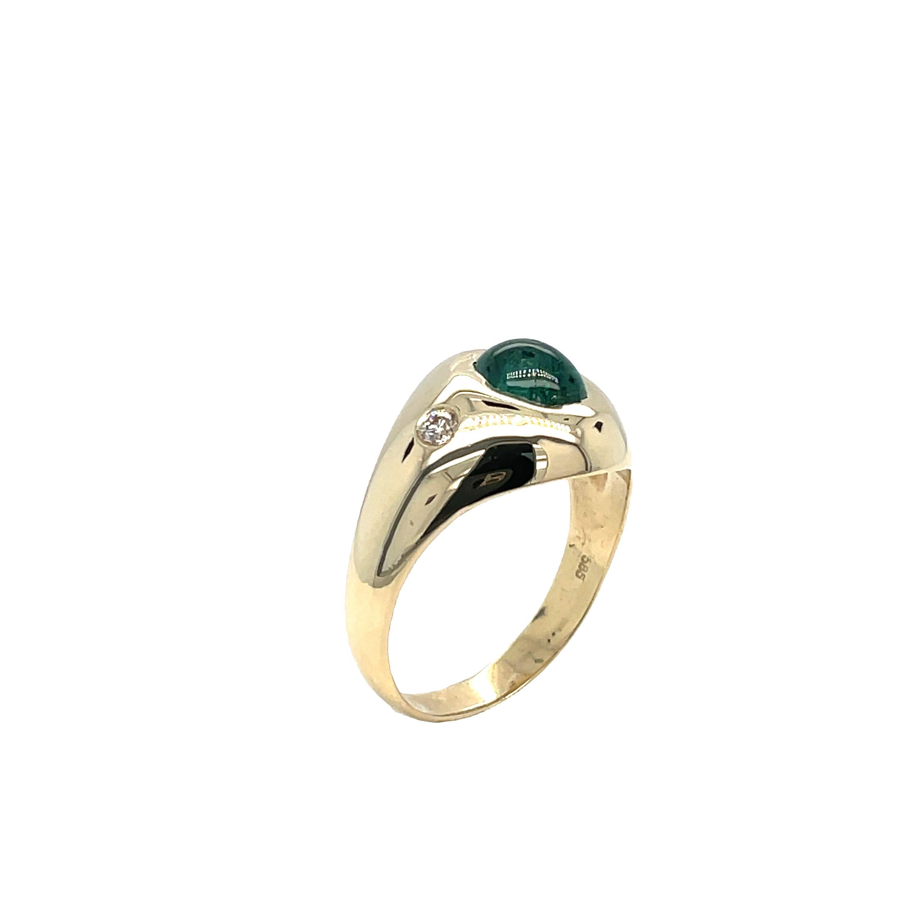 14k Yellow Gold Cabochon Emerald Diamond Three Stone Ring For Sale 6