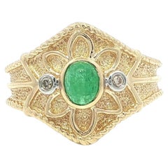 14k Yellow Gold Cabochon Emerald w/ Diamond Floral Textured Matte Finish Ring