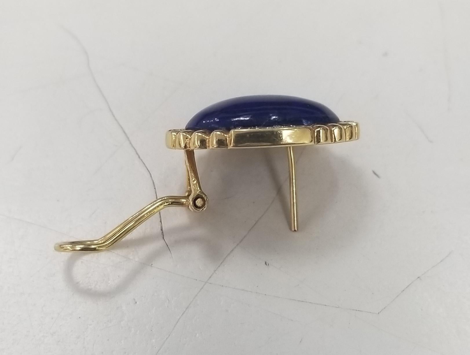 14k Yellow Gold Cabochon Lapis Lazuli and Diamond Earrings In Excellent Condition For Sale In Los Angeles, CA