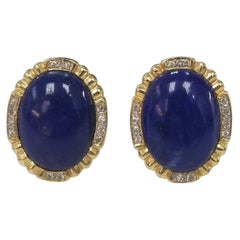 Pendientes de oro amarillo de 14k con cabujón de lapislázuli y diamantes