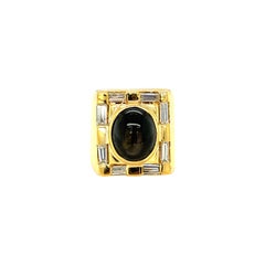 Bague sigillaire en or jaune 14 carats avec onyx cabochon et diamants