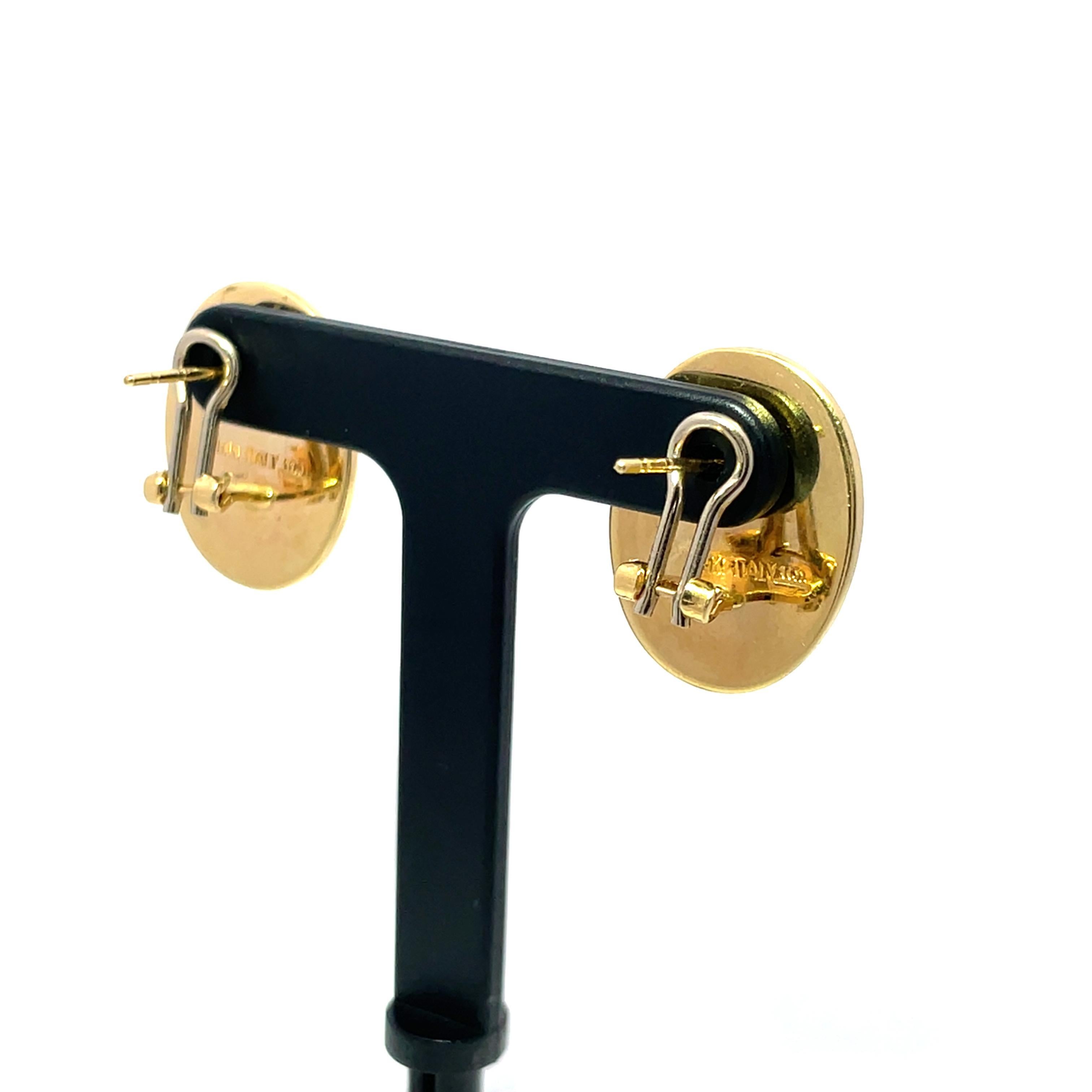 Boucles d'oreilles en or jaune 14k Camée miroir visage homme Portrait en vente 1