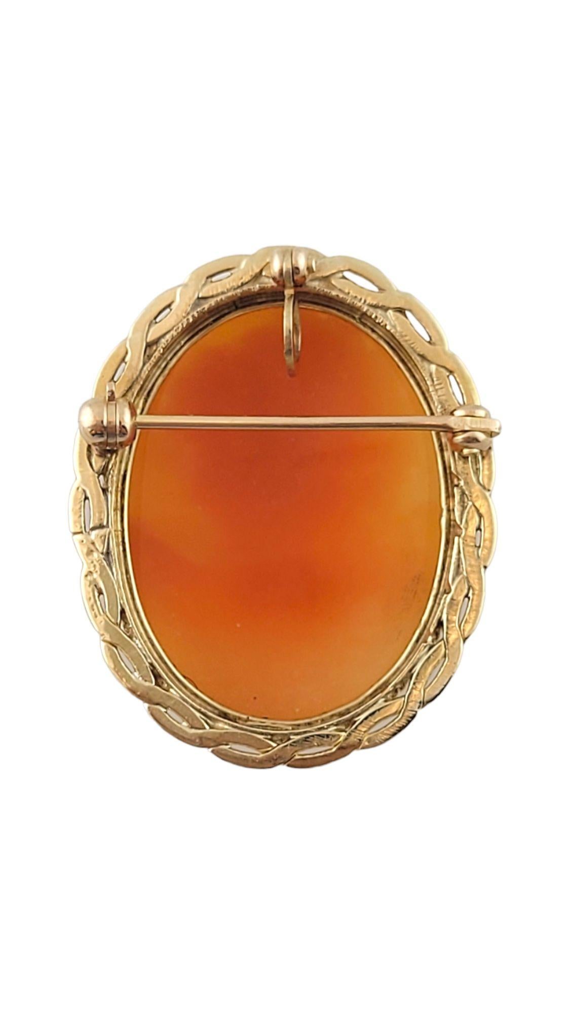 14K Yellow Gold Cameo Pin/Pendant #14567 In Good Condition For Sale In Washington Depot, CT