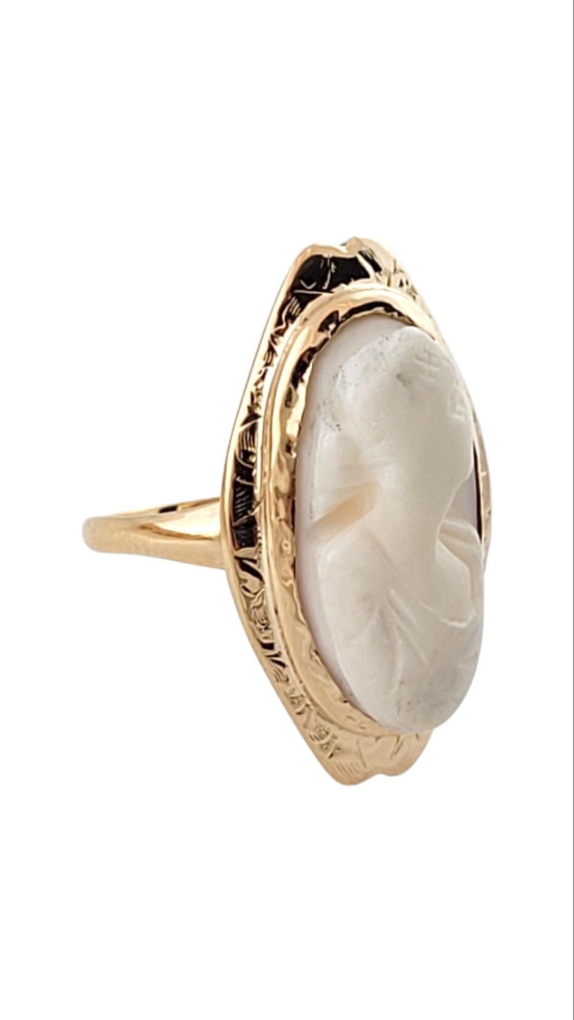 Vintage 14K Yellow Gold Cameo Ring Size 3.74

Gorgeous cameo ring crafted from 14K yellow gold for a beautiful finish!

Ring size: 3.75
Shank: 1.7mm
Size: 23.8mm X 13.6mm X 6.4mm

Weight: 3.3 g/ 2.1 dwt

Hallmark: 14K

Very good condition,