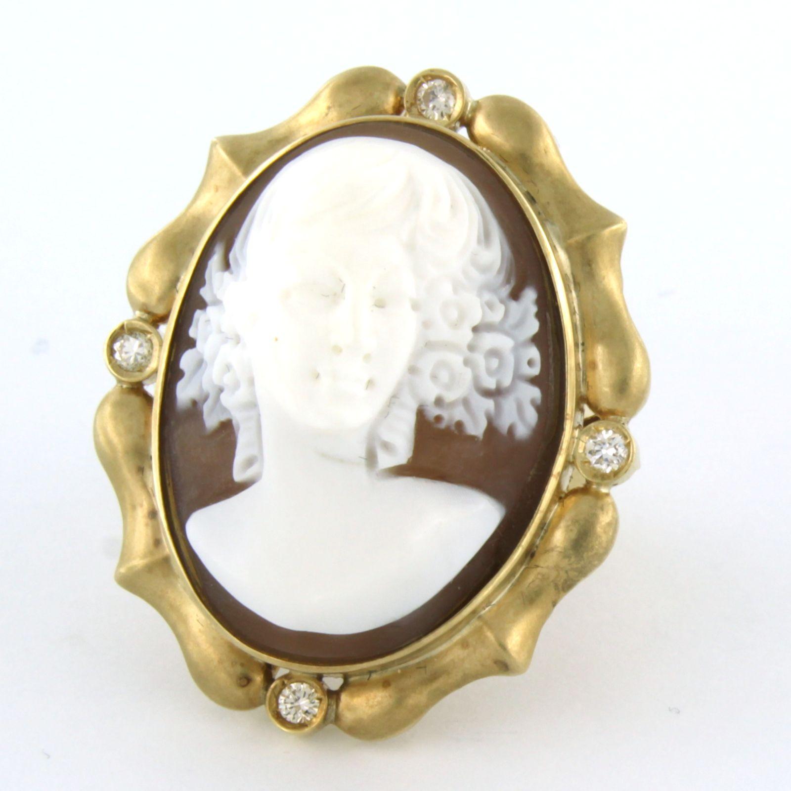 Bague camée en or jaune 14k avec diamants taille brillant jusqu'à 0,32ct 15,3 grammes en vente 2