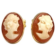 Orecchini pendenti in oro