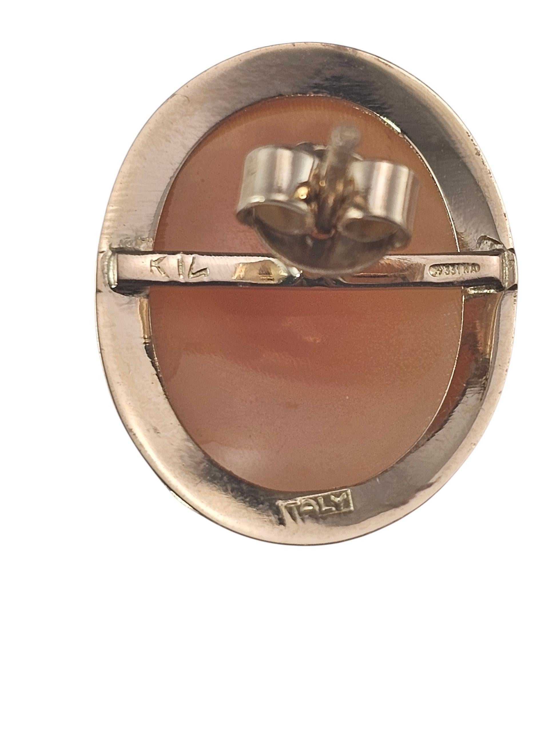 Donna Orecchini con cammeo in oro giallo 14K #24070 in vendita