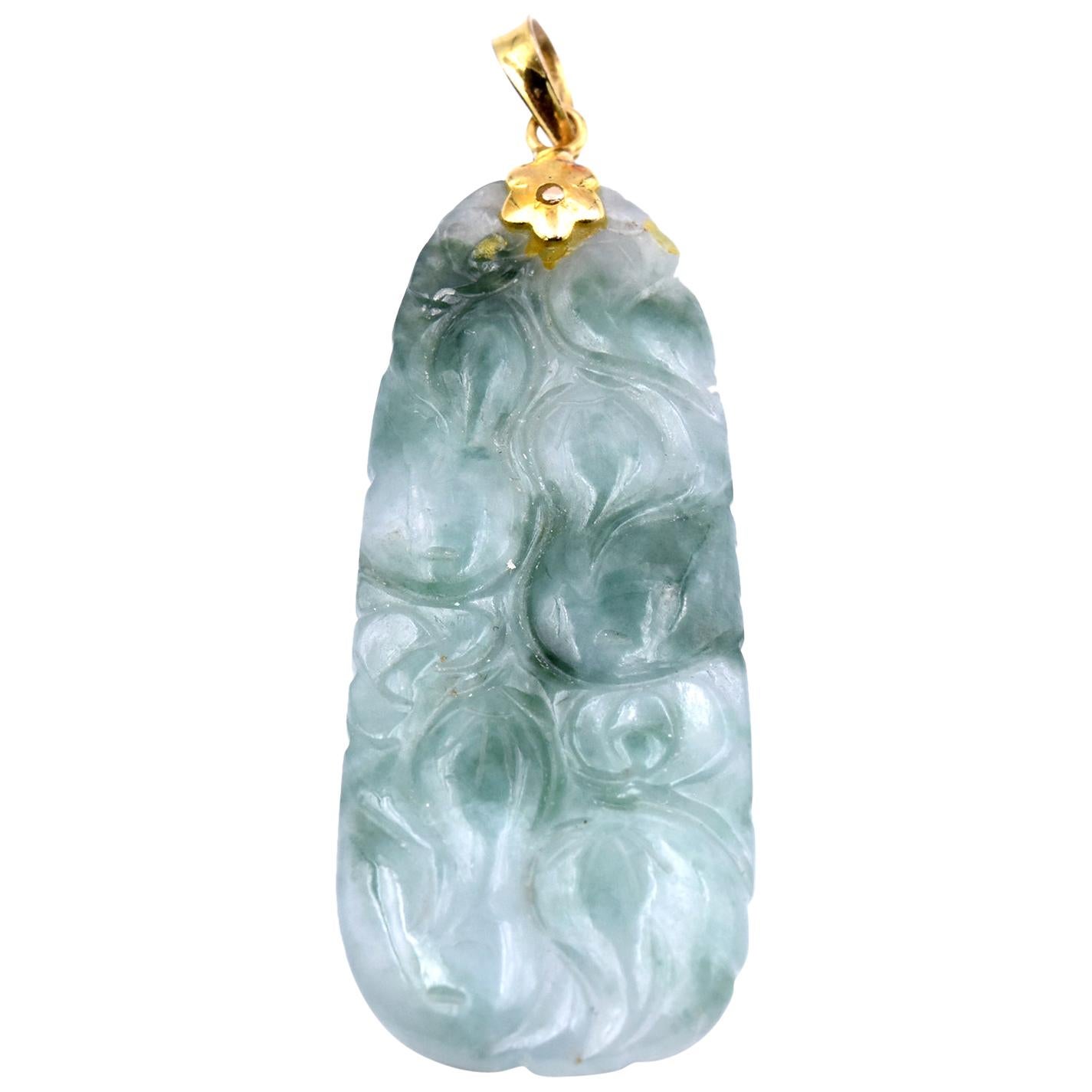 14 Karat Yellow Gold Carved Jade Pendant