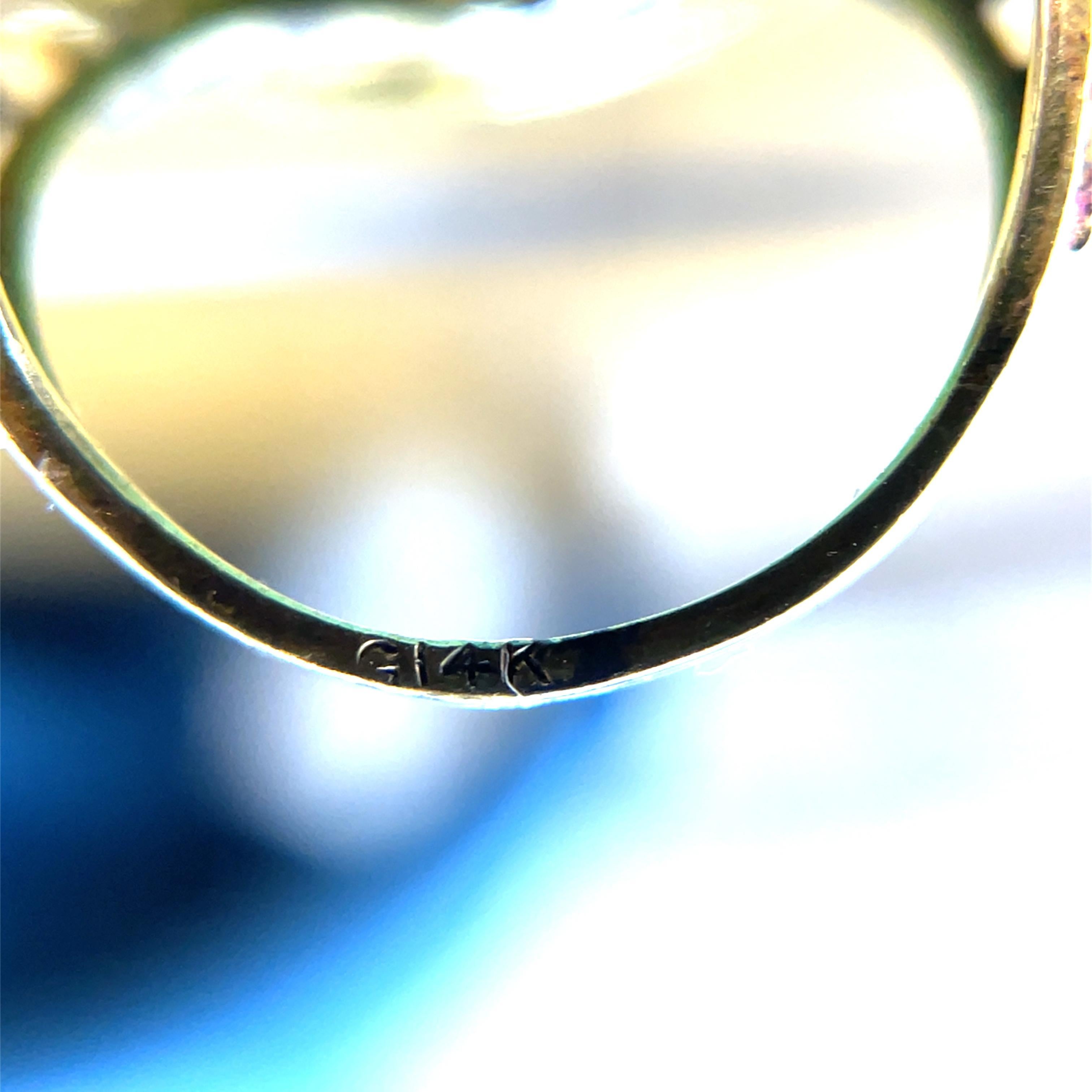 Anello Vintage di giada intagliata in oro giallo 14k in vendita 1
