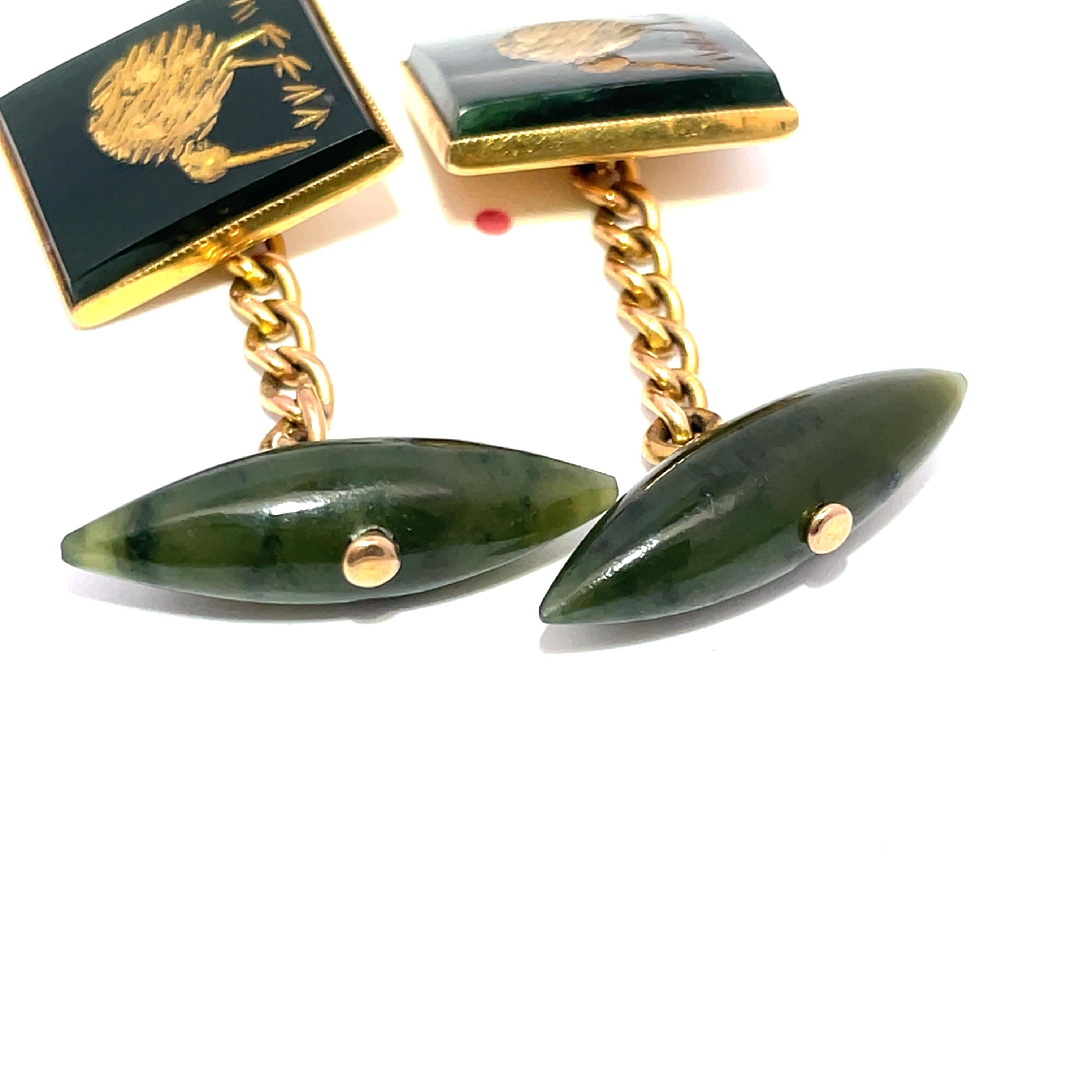 14k Yellow Gold Carved kiwi Design Jade Cufflinks For Sale 1