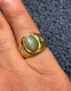 14K Yellow Gold Cat’s Eye Cabochon & Diamond Ring