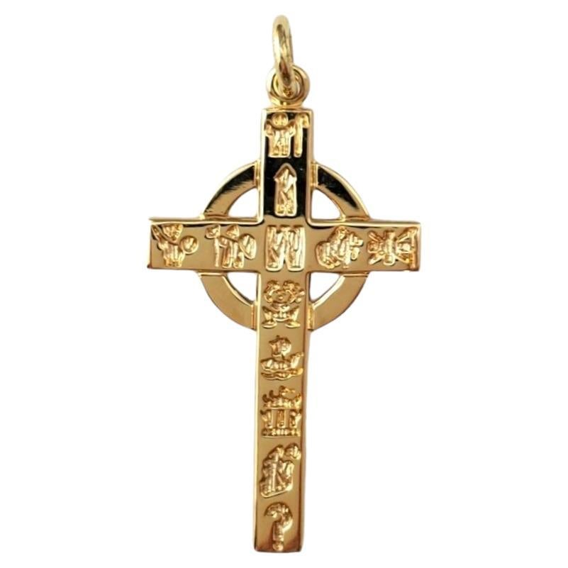 14K Yellow Gold Celtic Cross Pendant #17191 For Sale