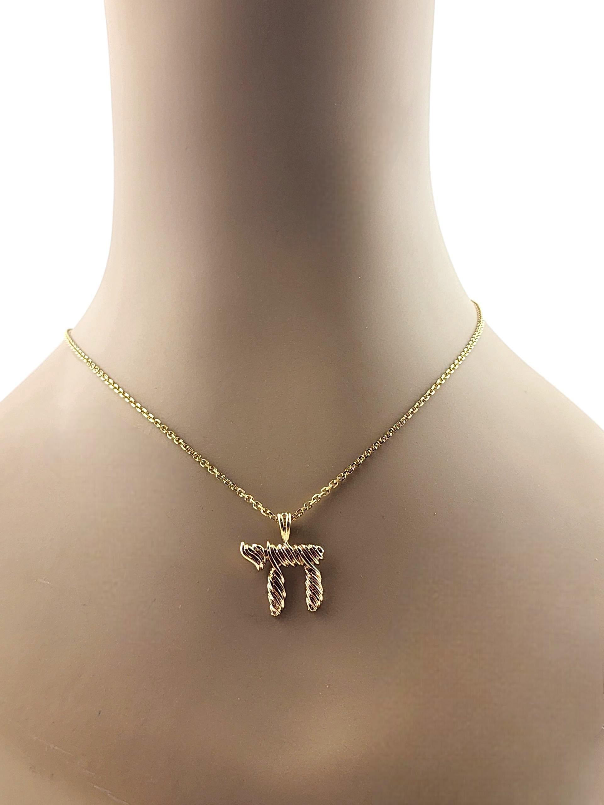 14K Yellow Gold Chai Pendant For Sale 5