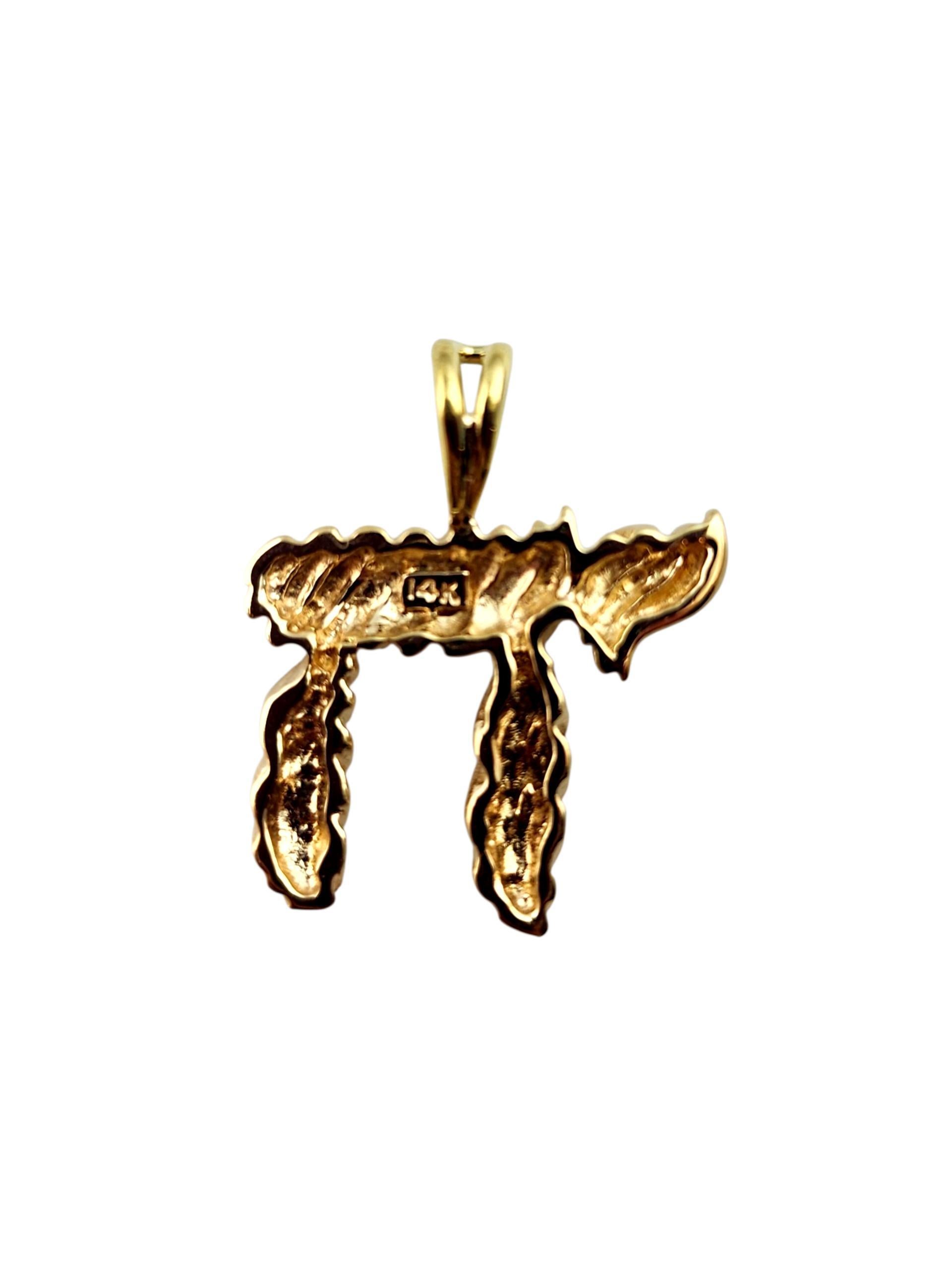 14K Yellow Gold Chai Pendant For Sale 3