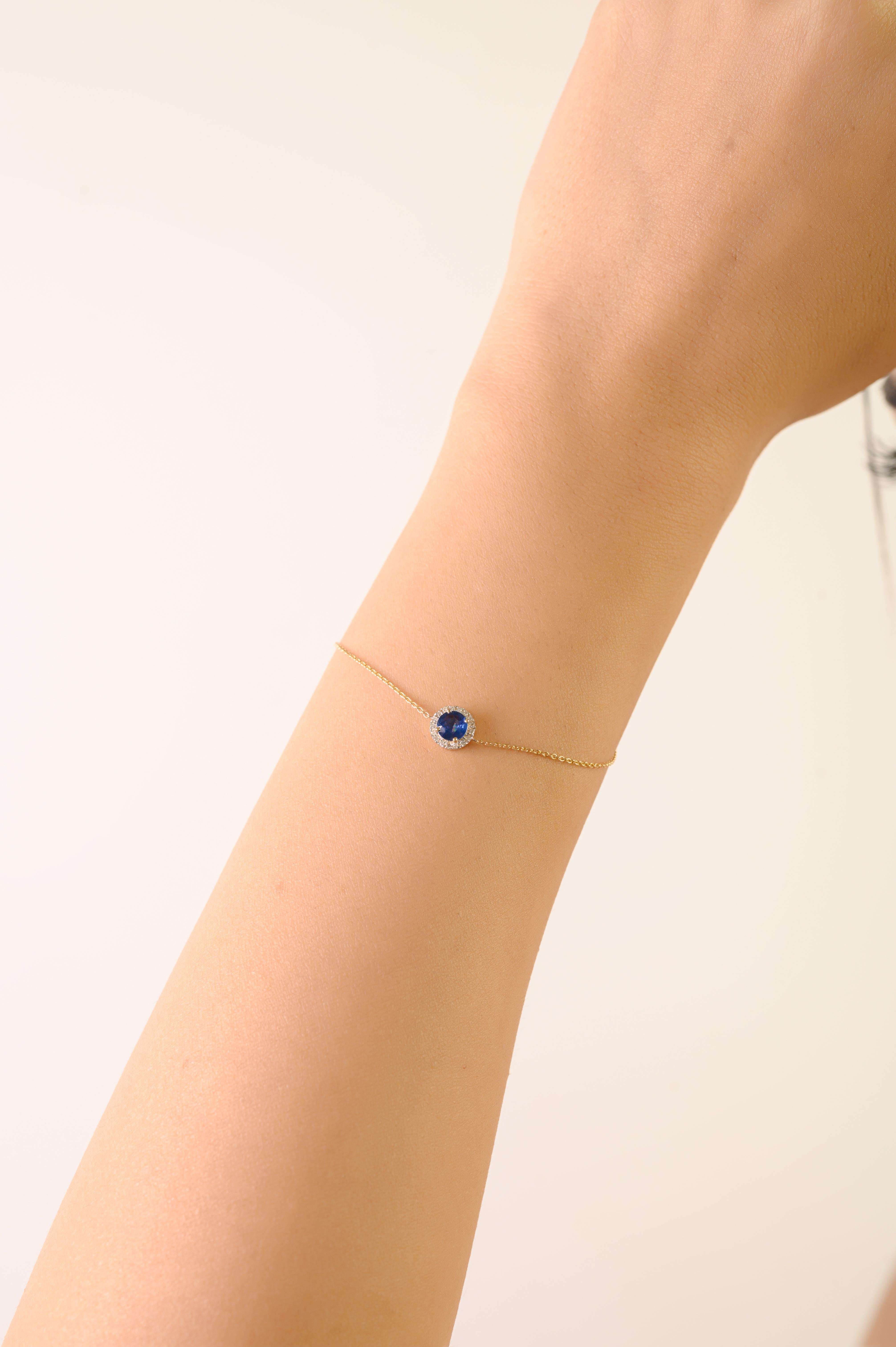 Bracelet en or jaune 14K avec saphir bleu taillé en rond et diamant en halo en vente 2