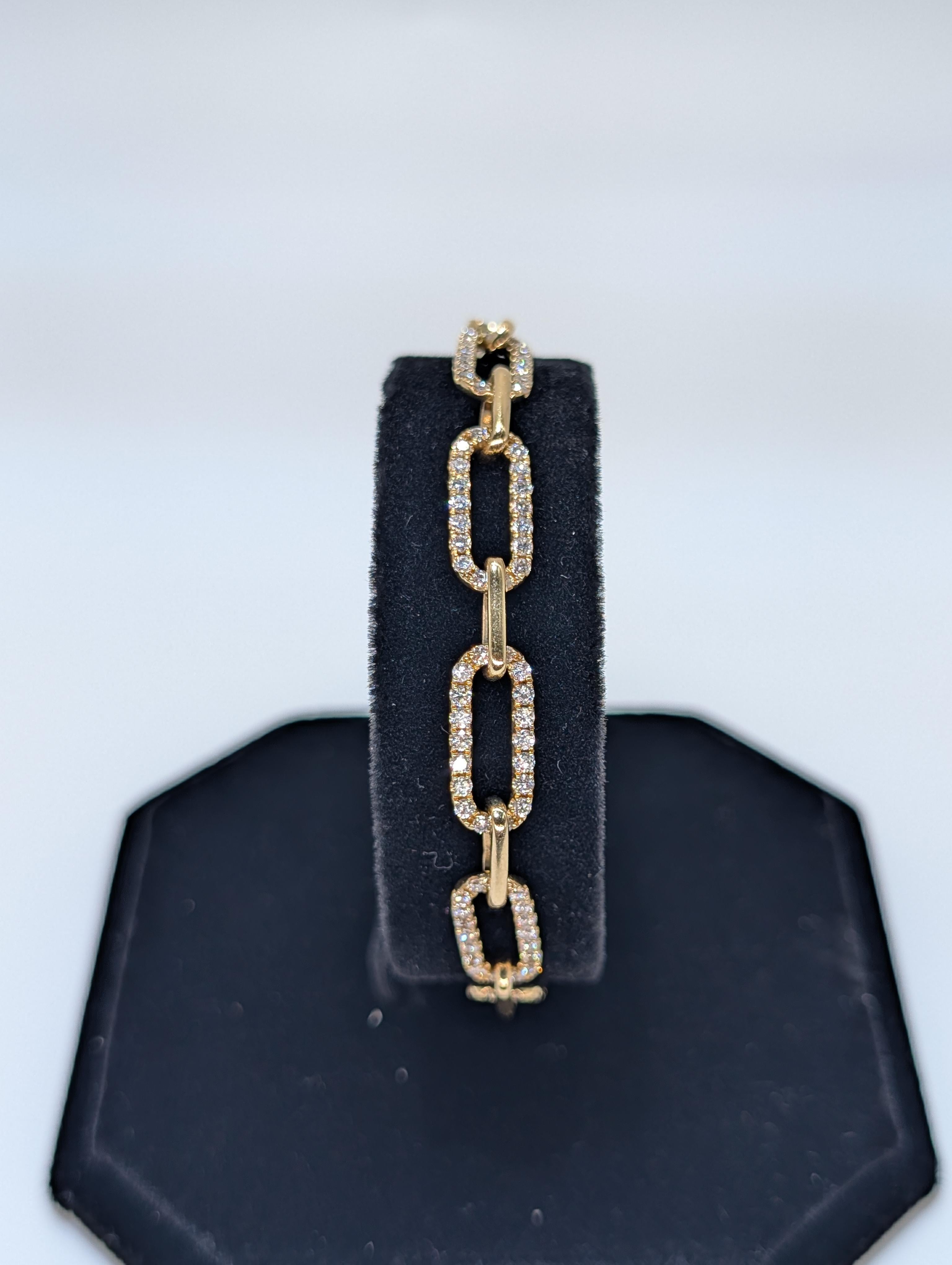 Bracelet à maillons en or jaune 14 carats avec maillons en diamants alternés Neuf - En vente à New York, US