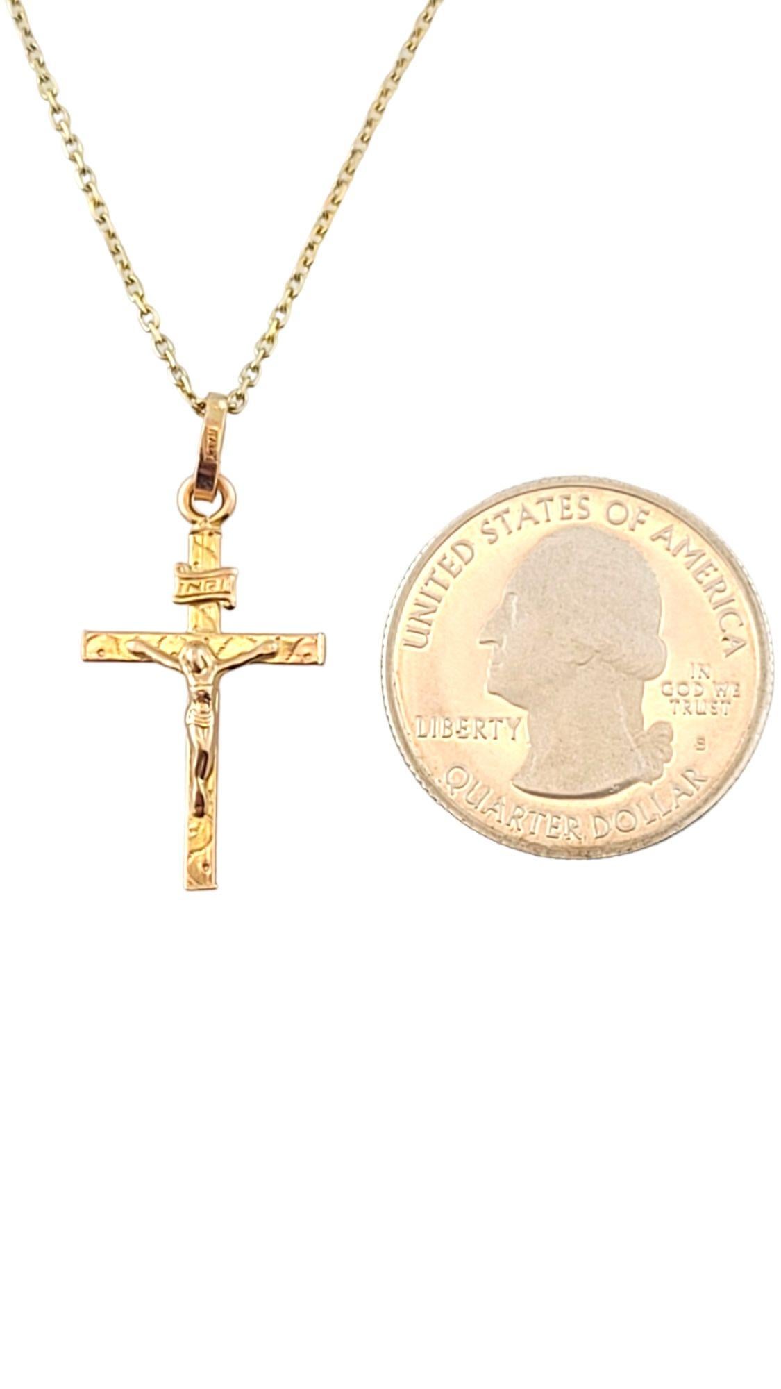 14K Yellow Gold Chain With Crucifix Pendant #14314 For Sale 3