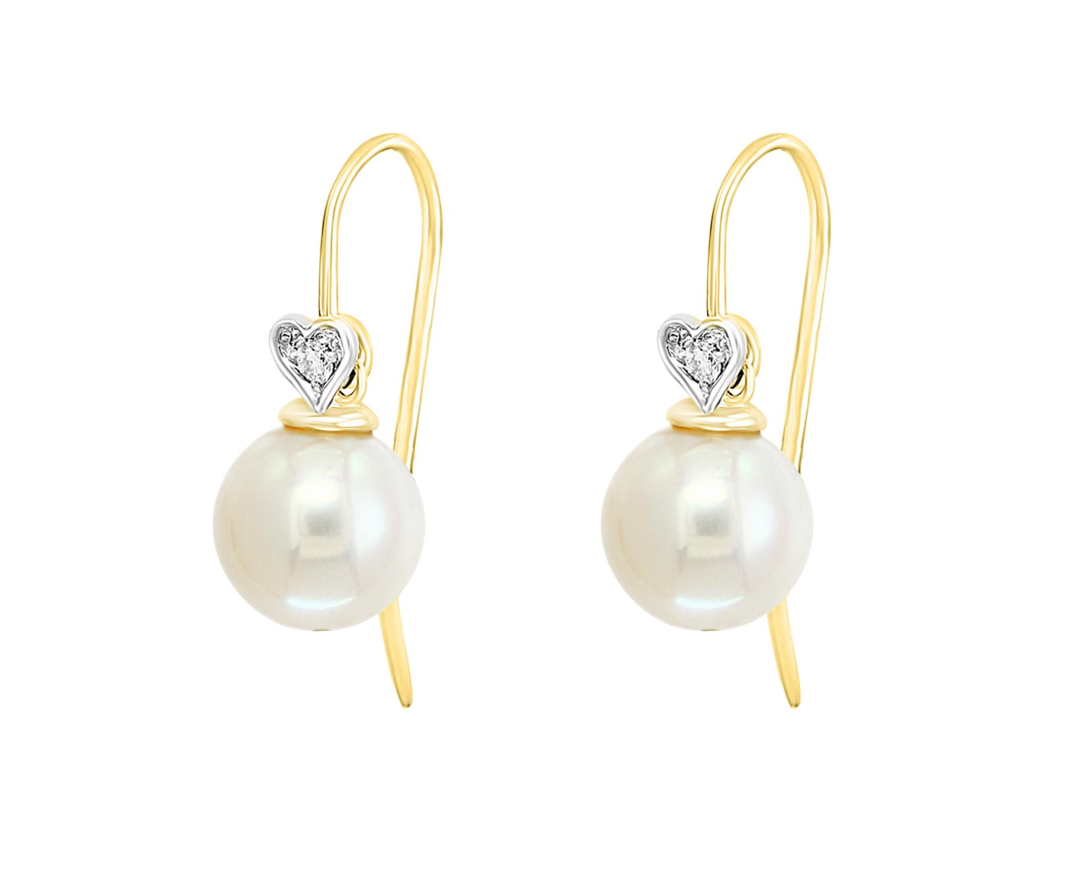Contemporary 14 Karat Yellow Gold and Freshwater Cultured 8-8.5mm Pearl and Diamond Earrings For Sale