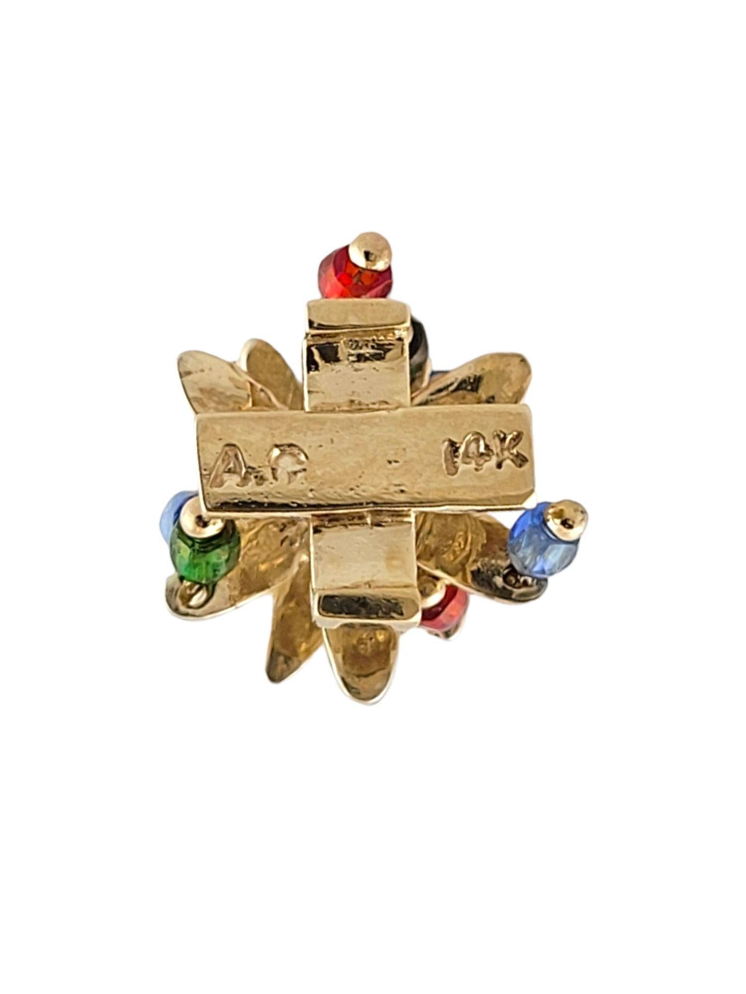 Vintage 14K Yellow Gold Christmas Tree Charm

Adorable 14K gold Christmas tree charm decorated with multicolored enamel ornaments!

Size: 27mm X 11mm X 13mm
Length w/ bail: 31mm

Weight: 3.3 g/ 2.1 dwt

Hallmark: A.R. 14K

Very good condition,