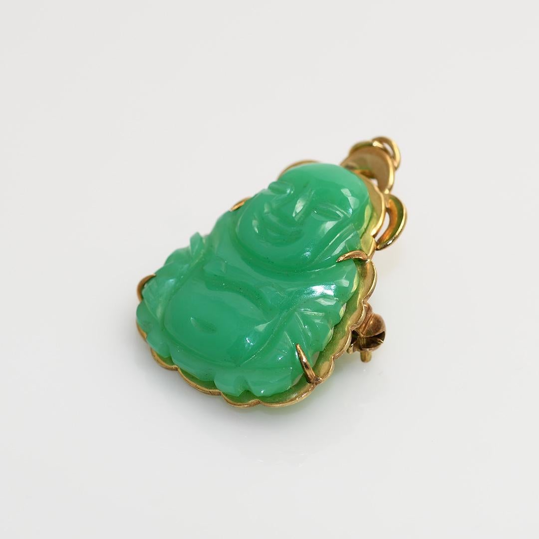 14K Yellow Gold Chrysoprase Buddha Pendant/Brooch, 4.5gr In Excellent Condition For Sale In Laguna Beach, CA