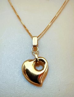 14k Yellow Gold Chubby Heart Pendant Necklace 18 Inches
