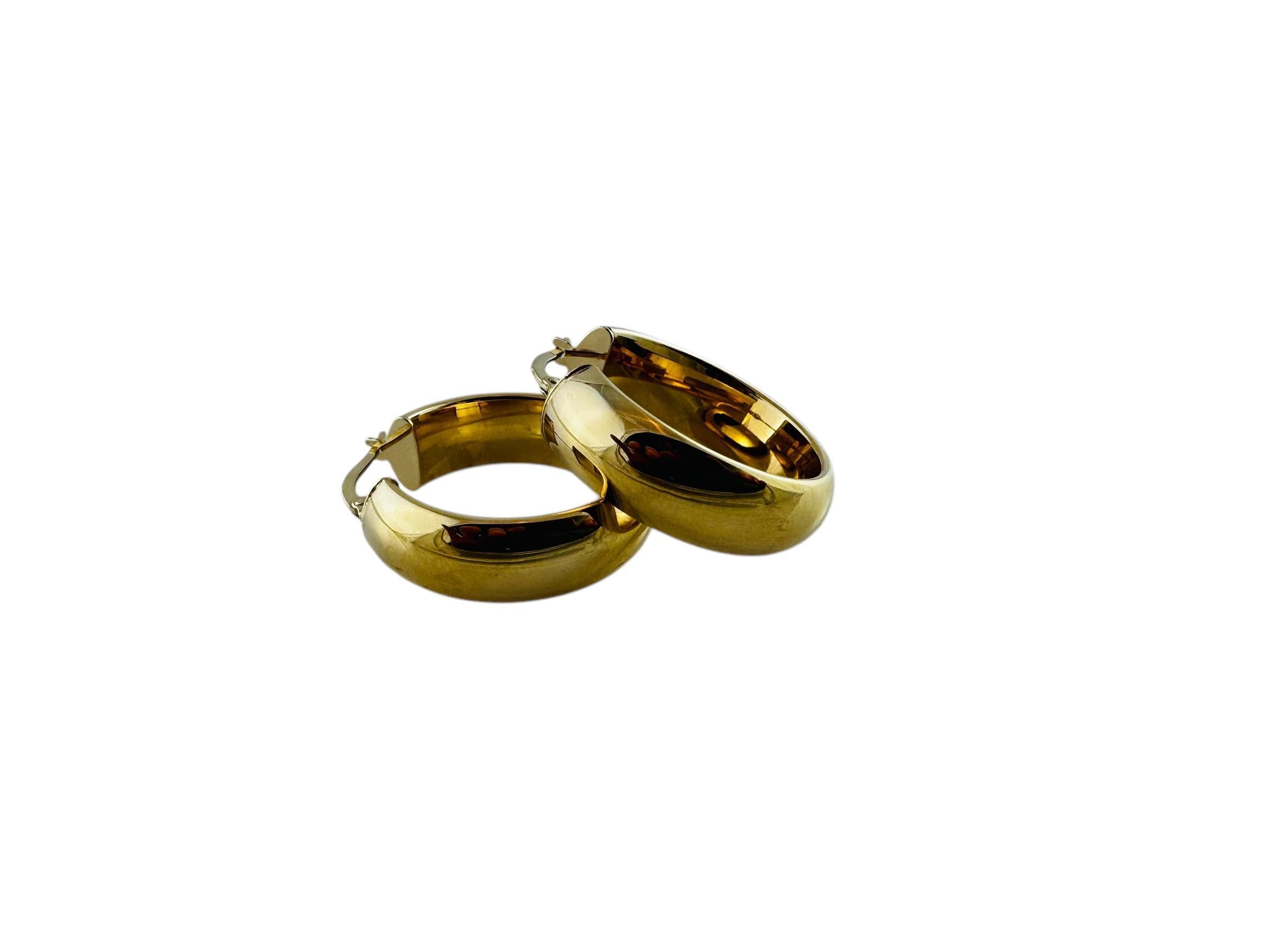 Women's 14K Yellow Gold Chunky Circular Hoop Earrings #20690 For Sale