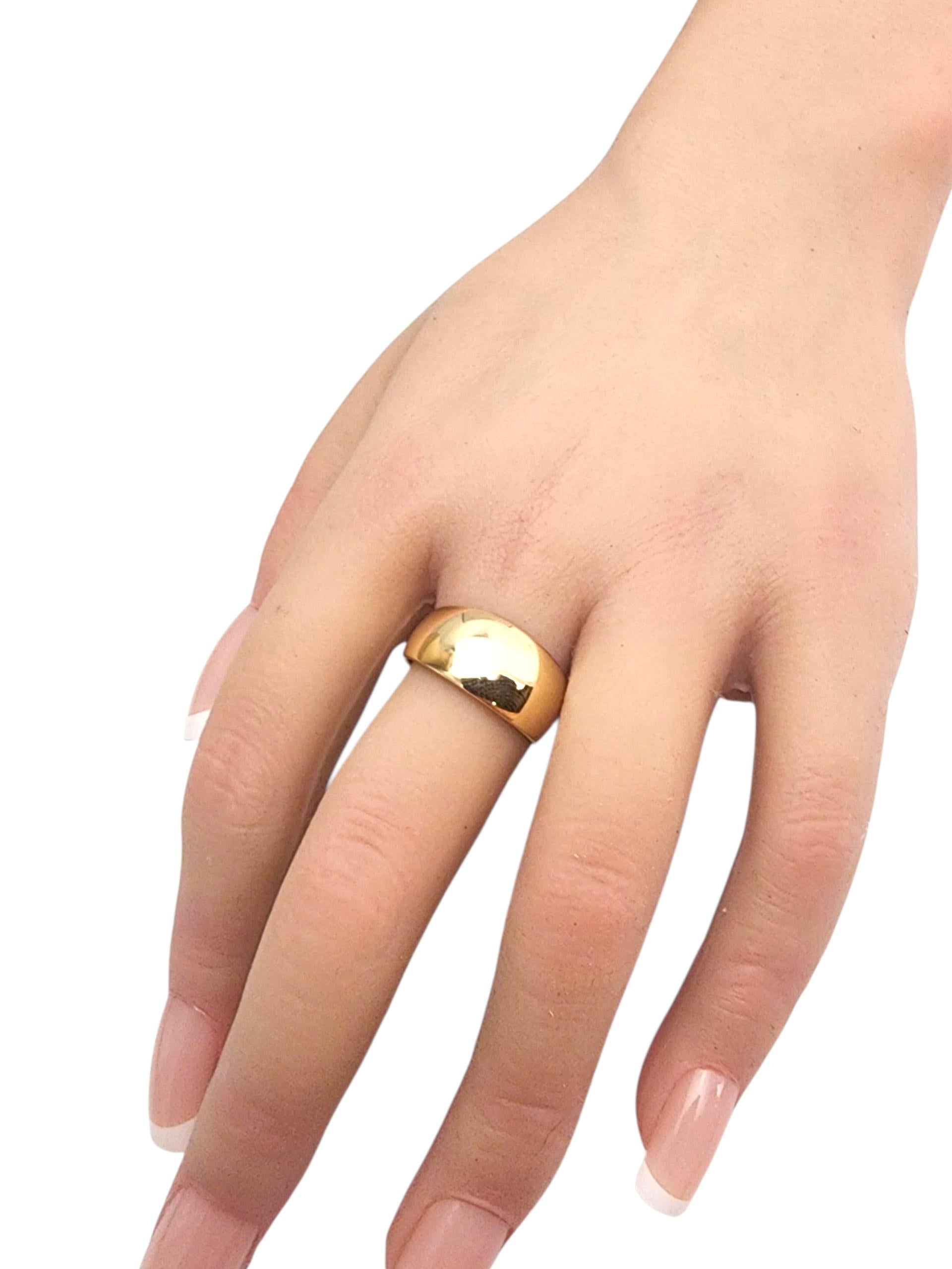 14K Gelbgold Zigarre Band Ring #22855 im Zustand „Gut“ im Angebot in Washington Depot, CT