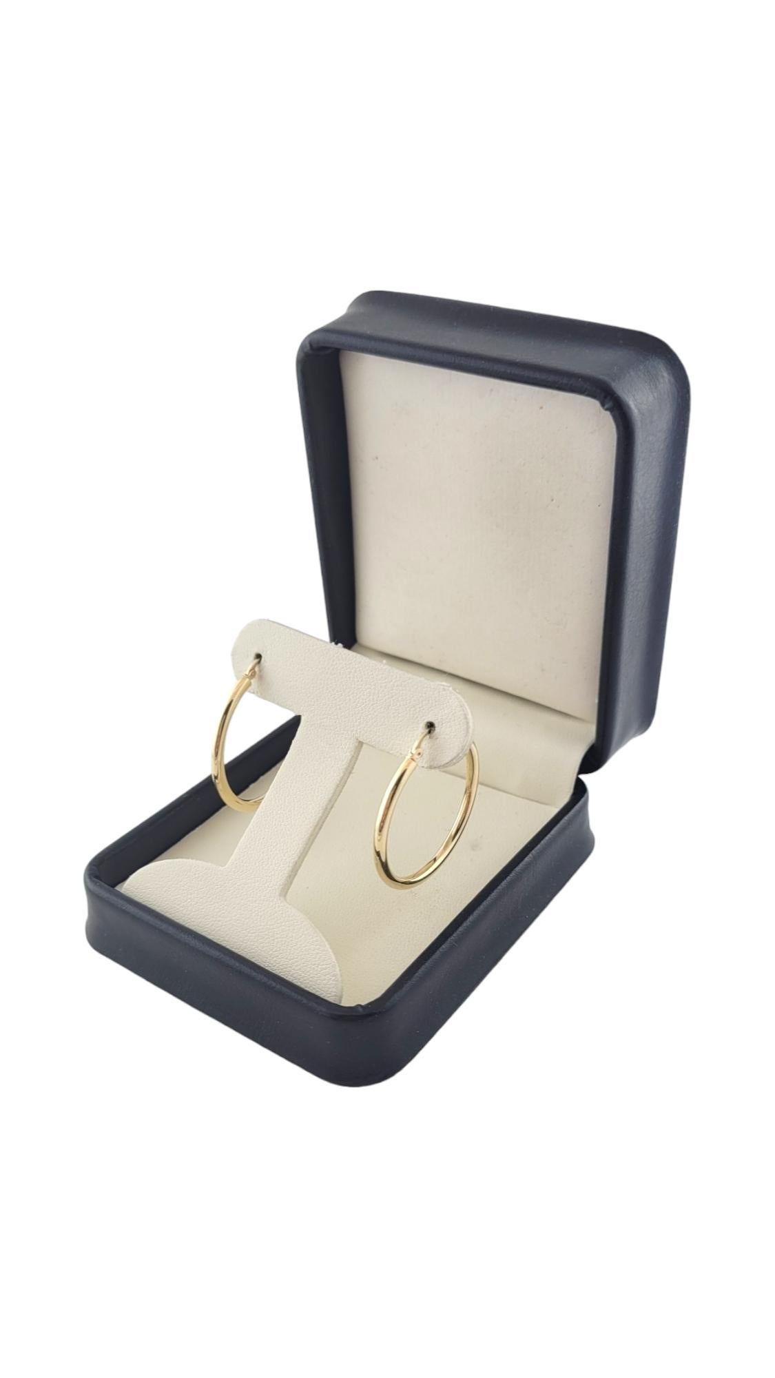 14K Yellow Gold Circle Hoop Earrings #16784 For Sale 8