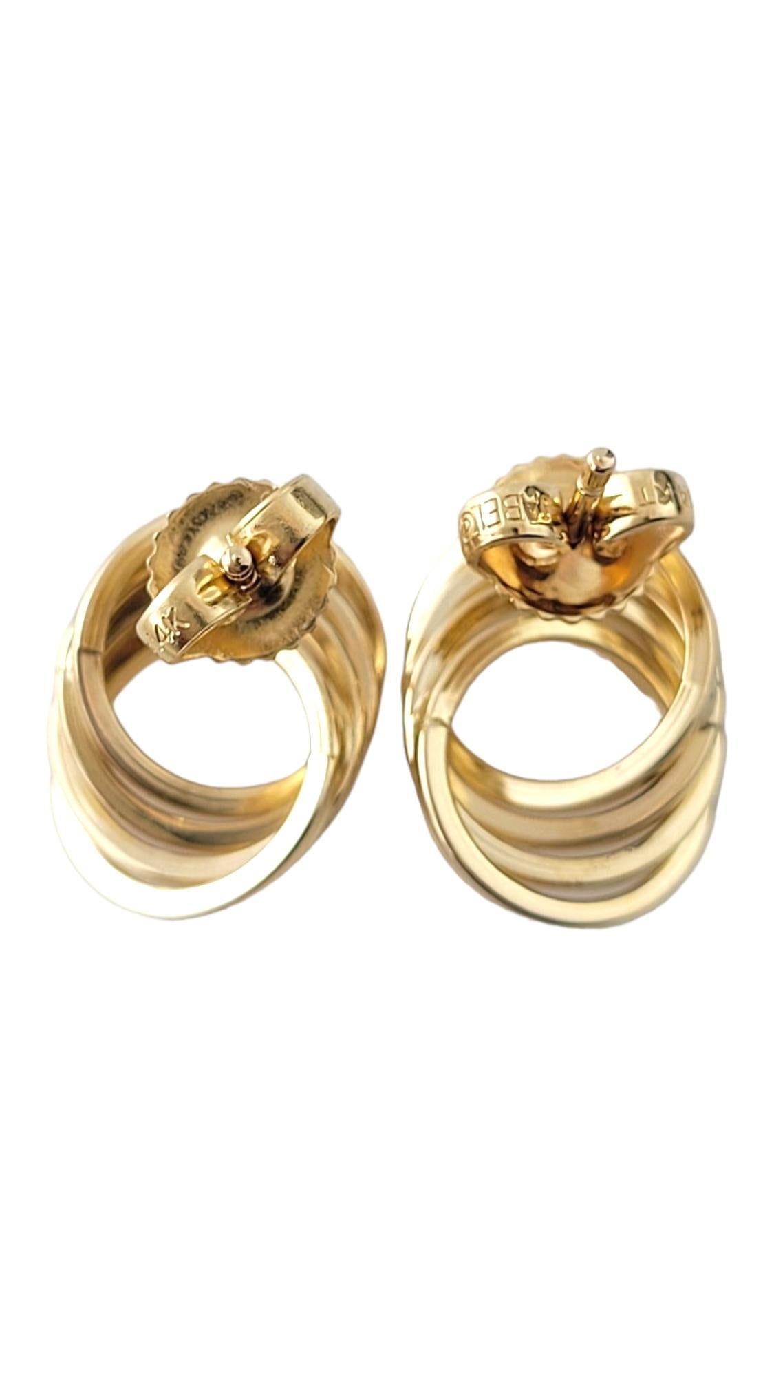 Orecchini a cerchio in oro giallo 14K #16875 In condizioni buone in vendita a Washington Depot, CT