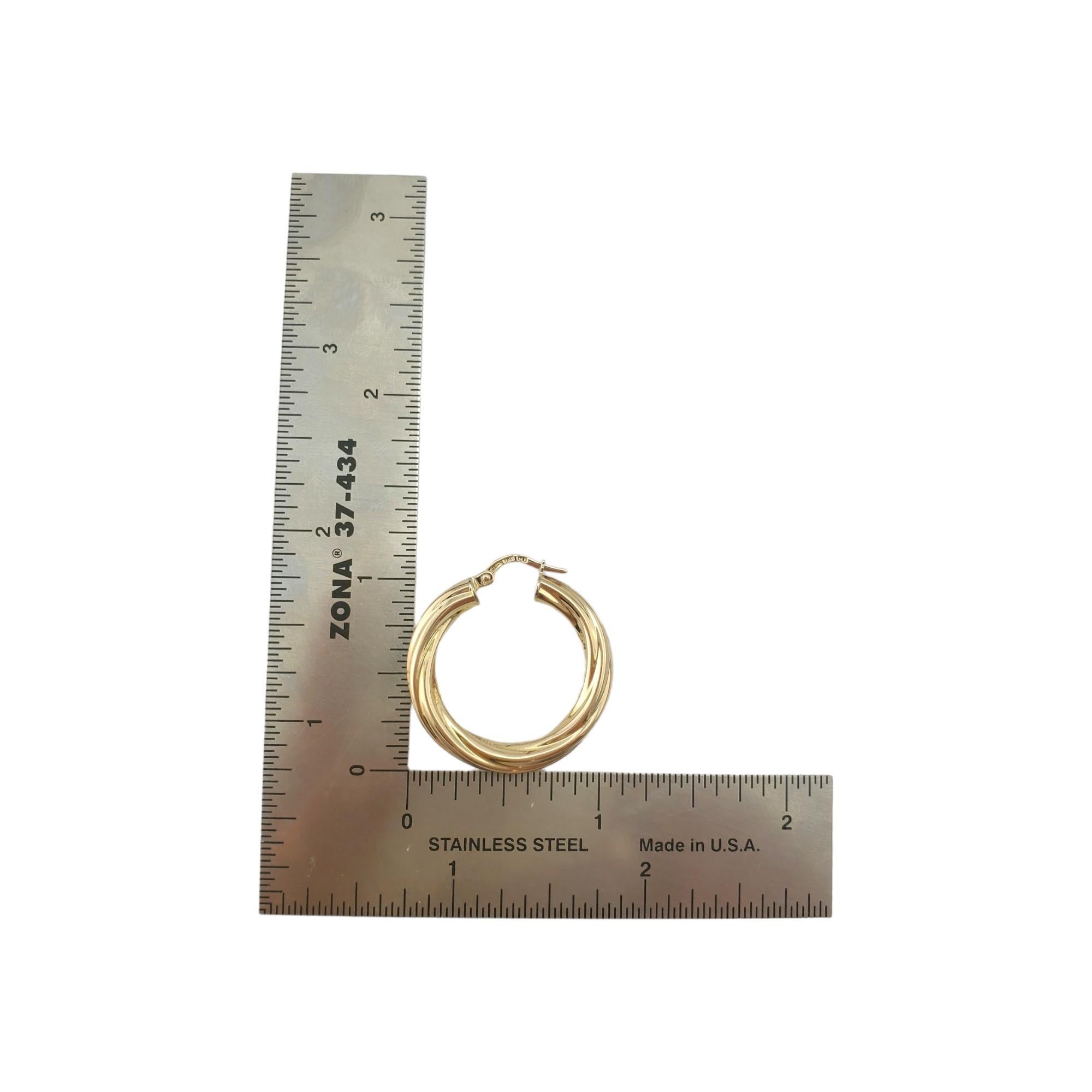 14K Yellow Gold Circular Twisted Hoop Earrings #17307 For Sale 1
