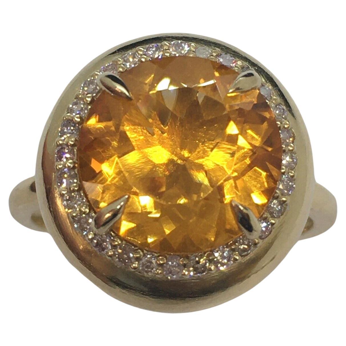 14K Yellow Gold Citrine 1/4 Carat Total Weight Red Diamond Bombe’ Ring Size 10 For Sale