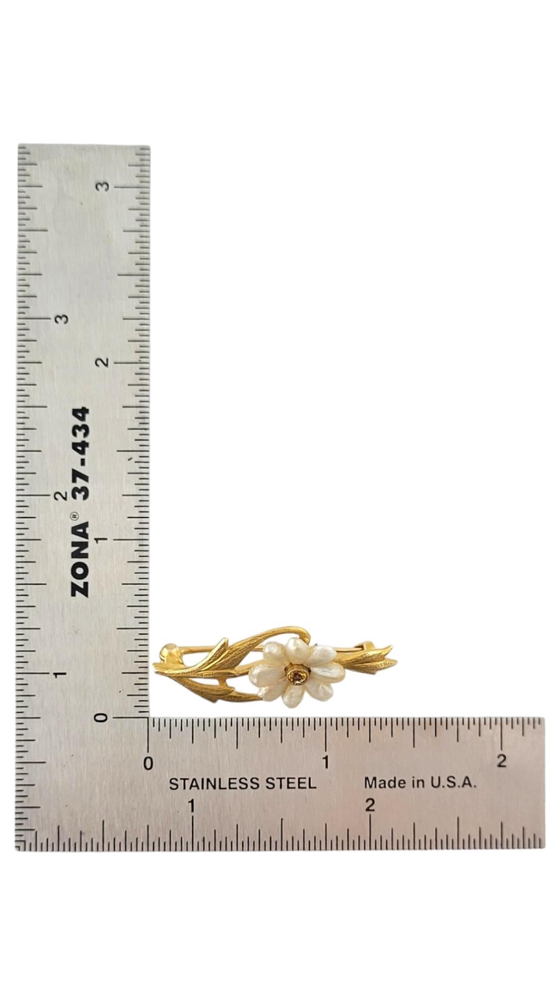 14K Yellow Gold Citrine & Baroque Keshi Pearl Flower Motif Pin #16943 For Sale 2