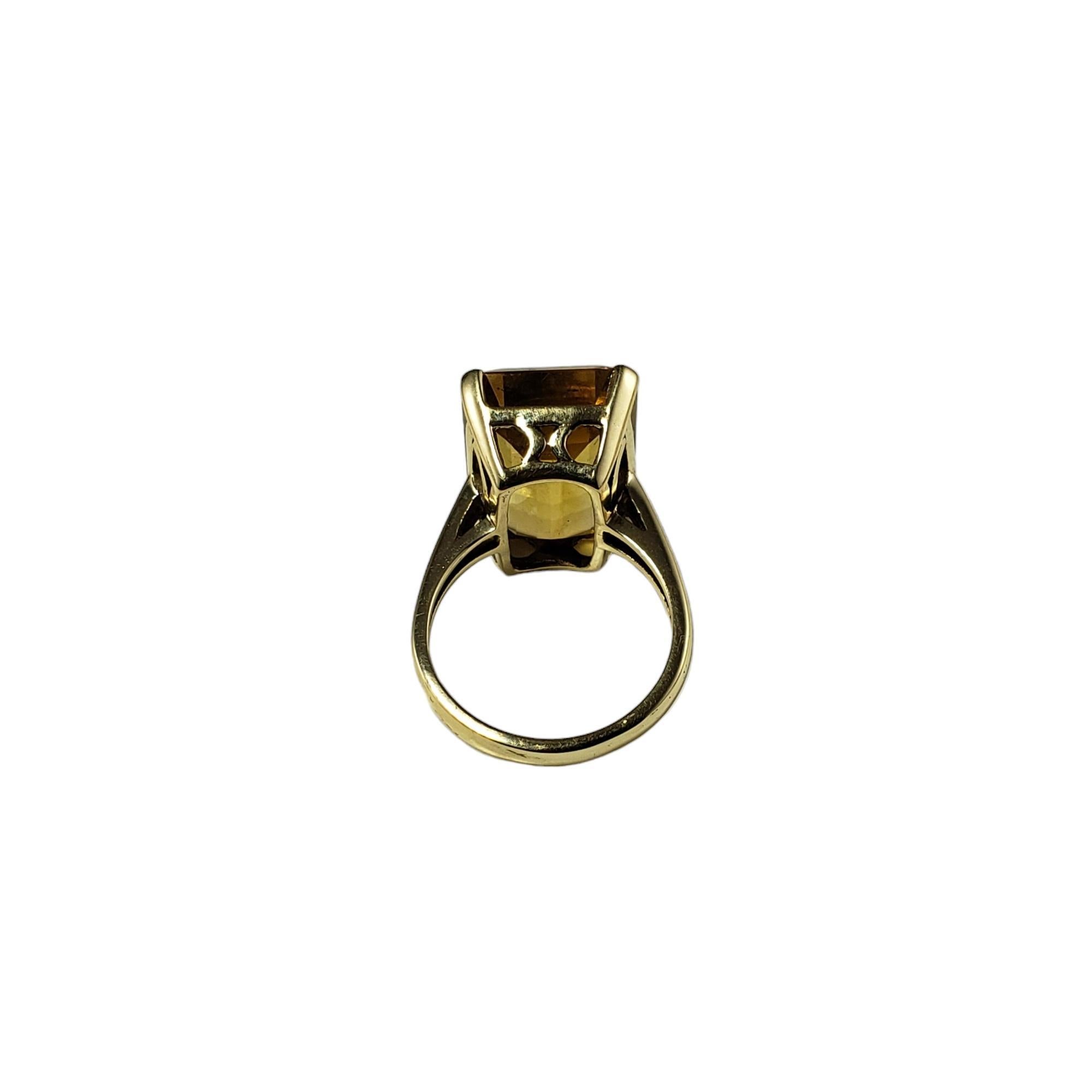 14K Yellow Gold Citrine Ring Size 5.5 #16329 In Good Condition For Sale In Washington Depot, CT