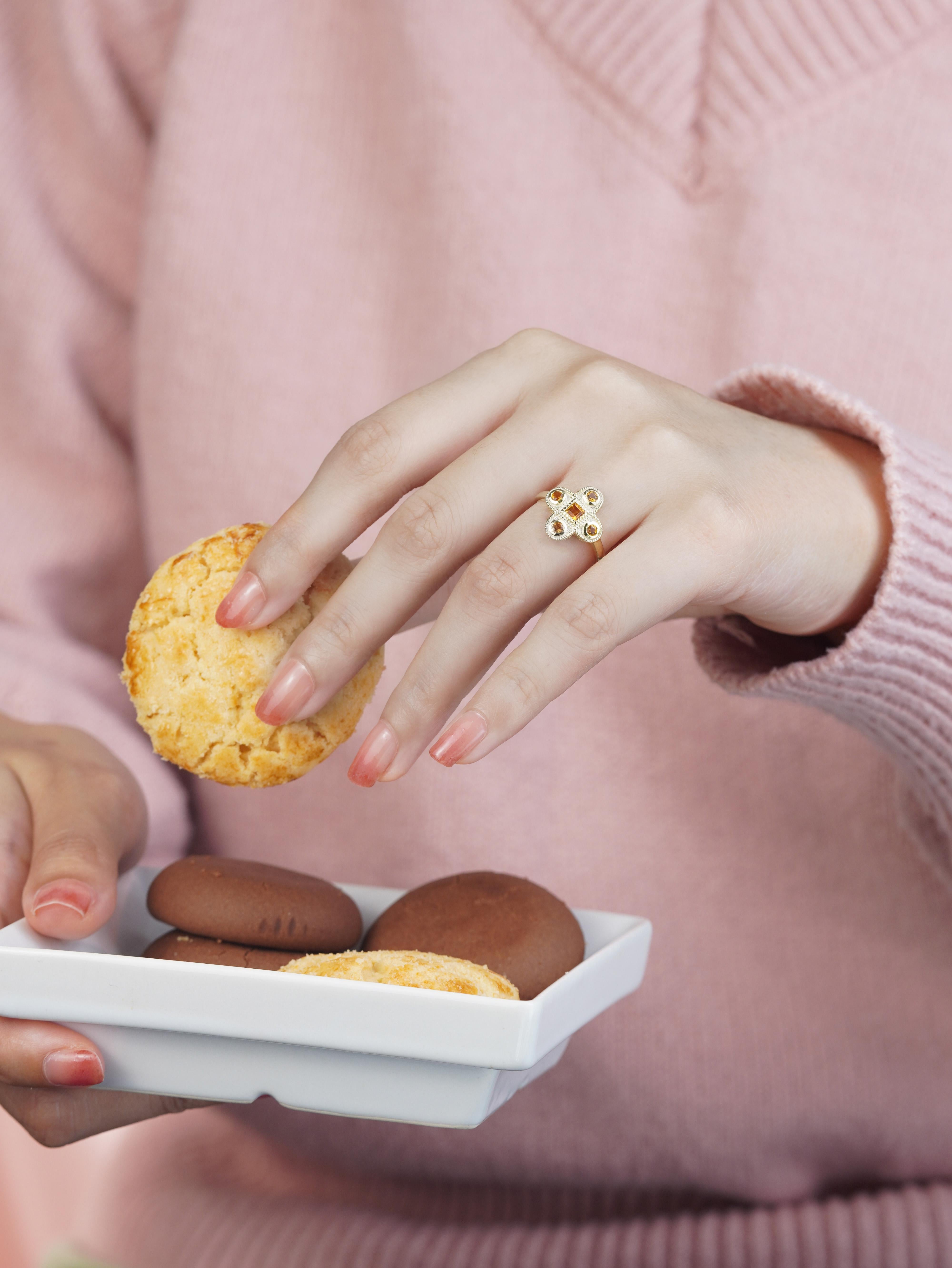 14K Yellow Gold Citrine Vintage Style Cross Cluster Ring For Sale 6