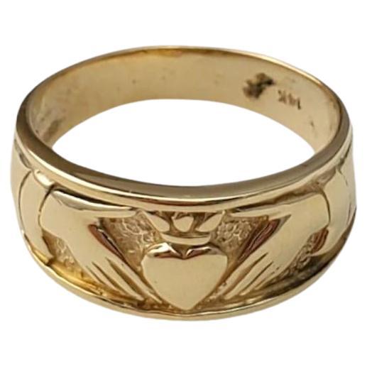 14K Yellow Gold Claddagh Band #16520