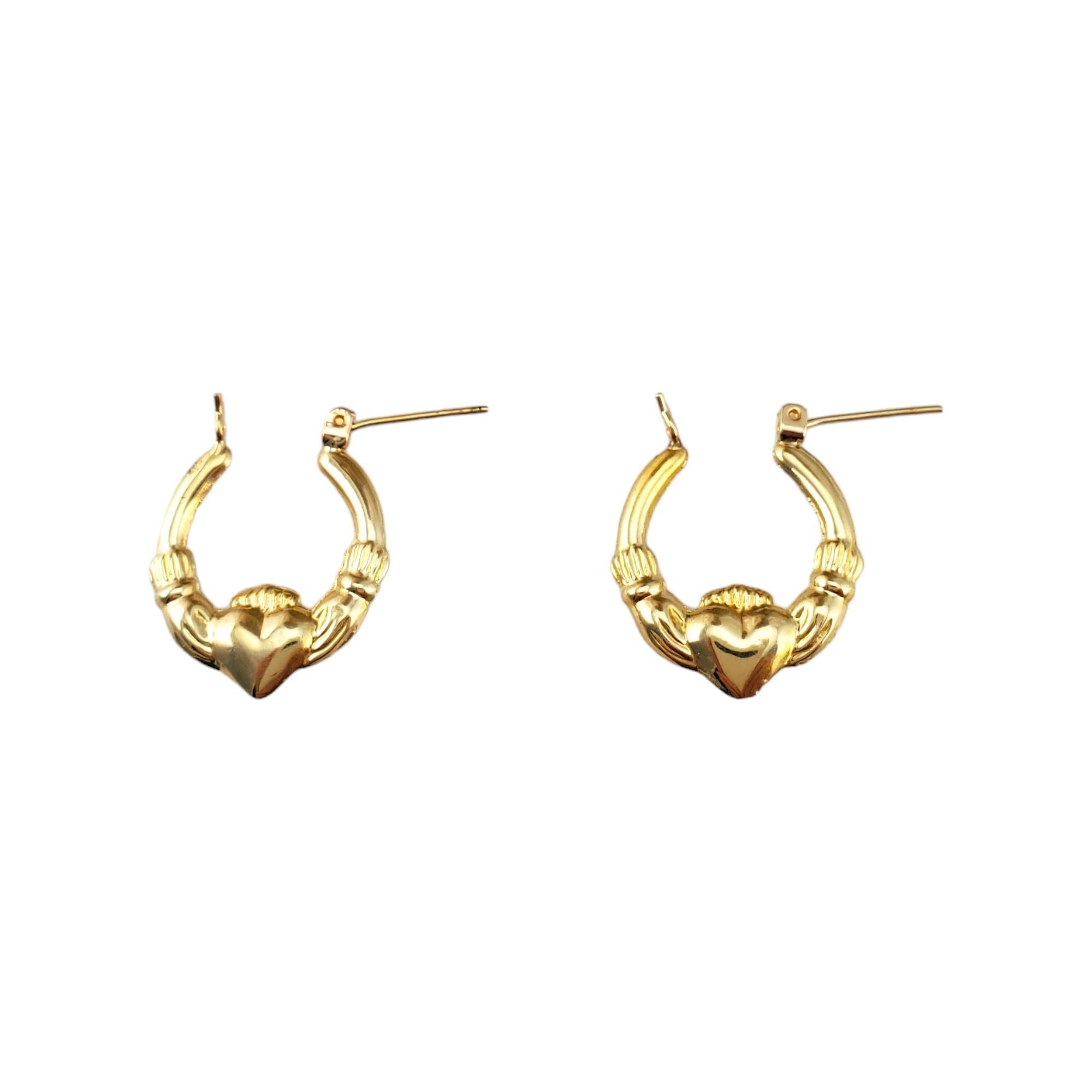 14K Yellow Gold Claddagh Hoop Earrings #17960 In Good Condition In Washington Depot, CT