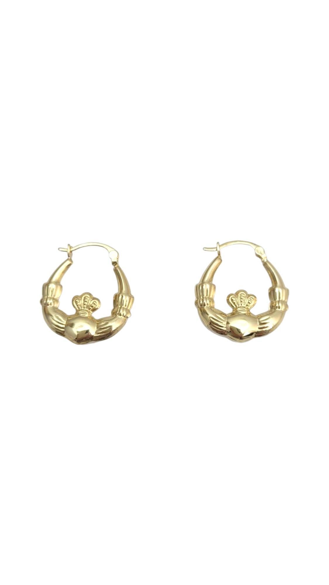 14K Yellow Gold Claddagh Hoop Earrings #21657 In Good Condition For Sale In Washington Depot, CT