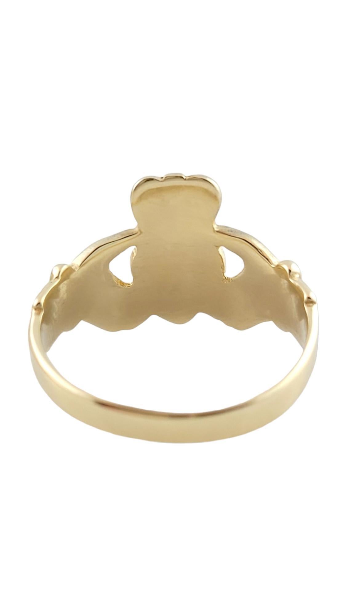 14K Yellow Gold Claddagh Ring Size 10.5 #16158 In Good Condition For Sale In Washington Depot, CT