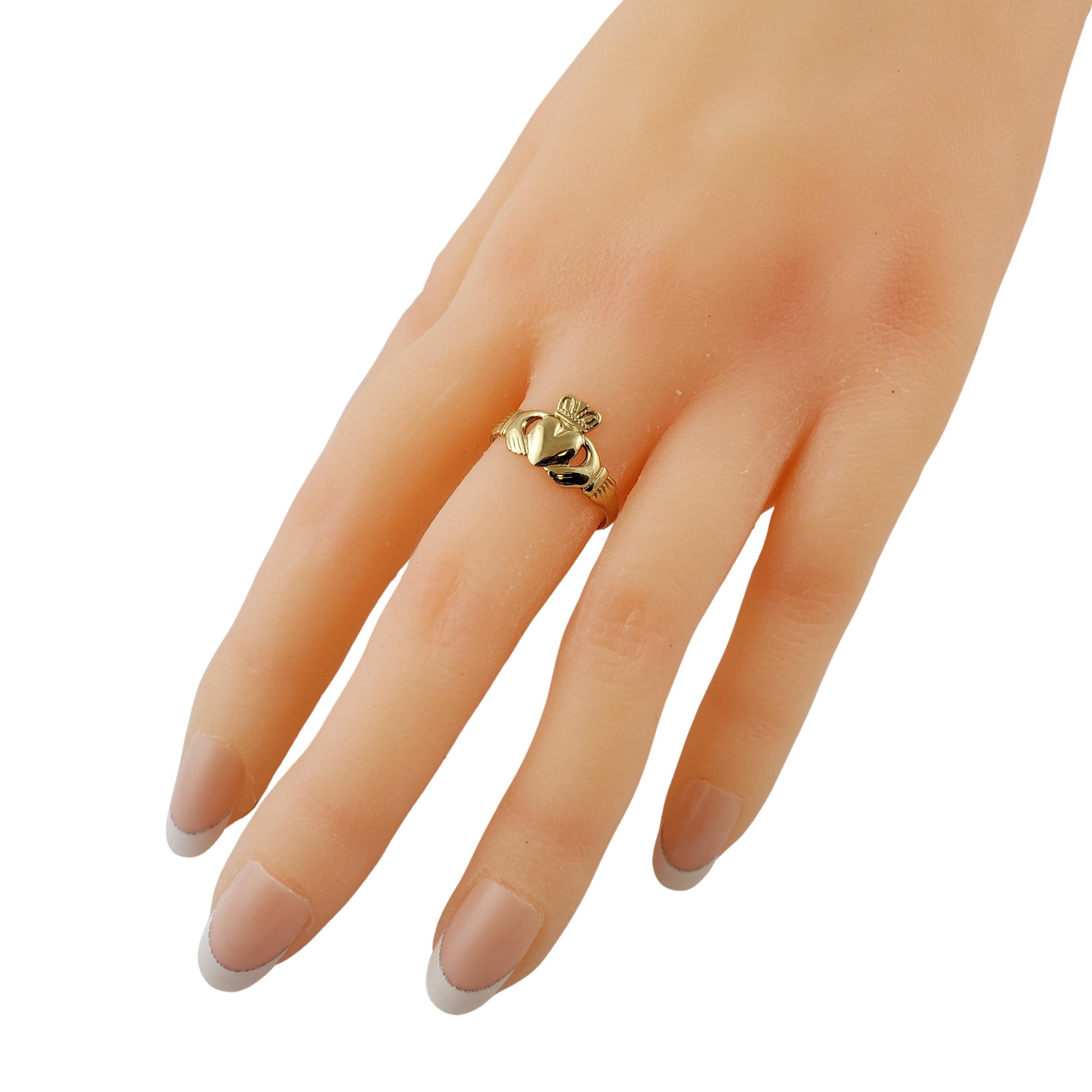 14K Yellow Gold Claddagh Ring 1